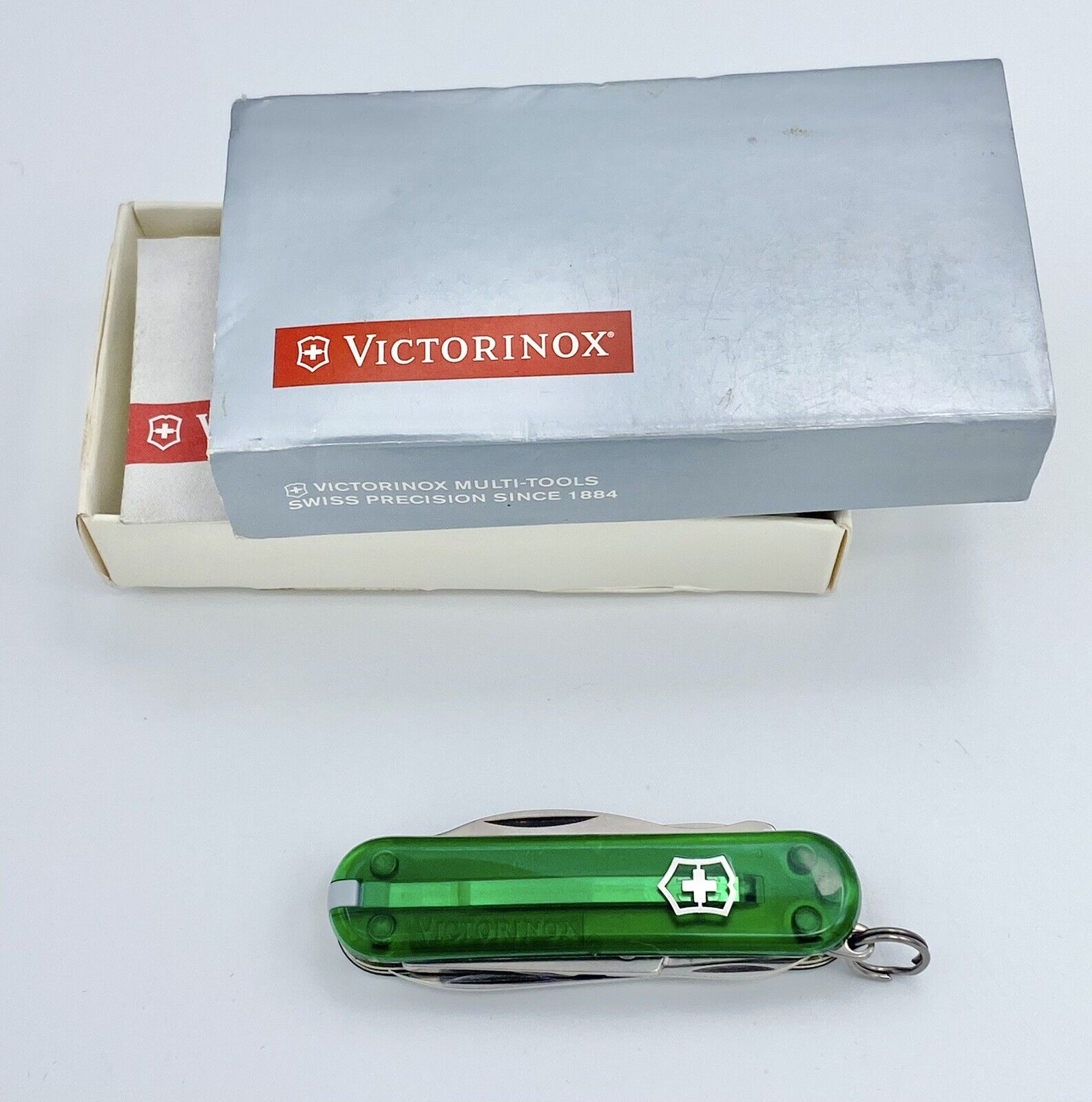 New Old Stock Victorinox Rogue-Emerald  Swiss Army Knife