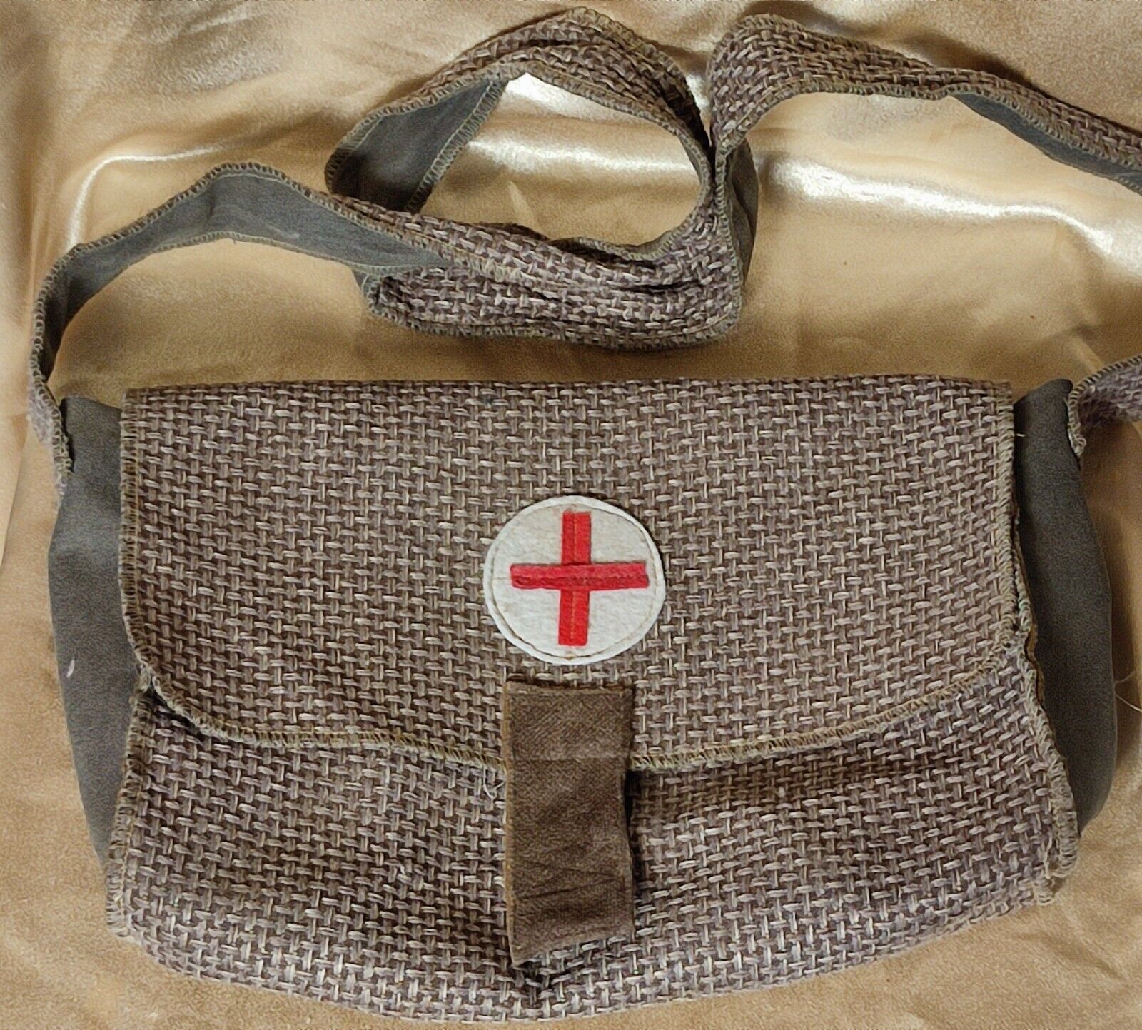 WWI Vintage Soviet Military Medical Shoulder Messenger Bag Khaki Canvas Bag USSR
