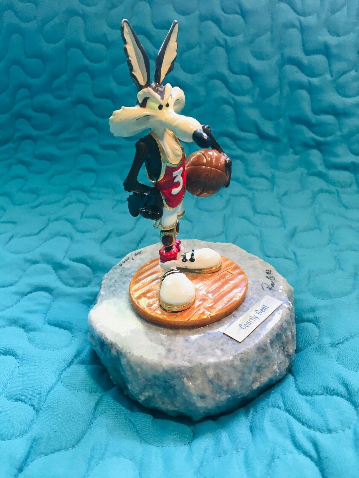 Warner Bros Wile E. Coyote Courtly Gent Basketball LE 1993 statue Ron Lee 305/1K