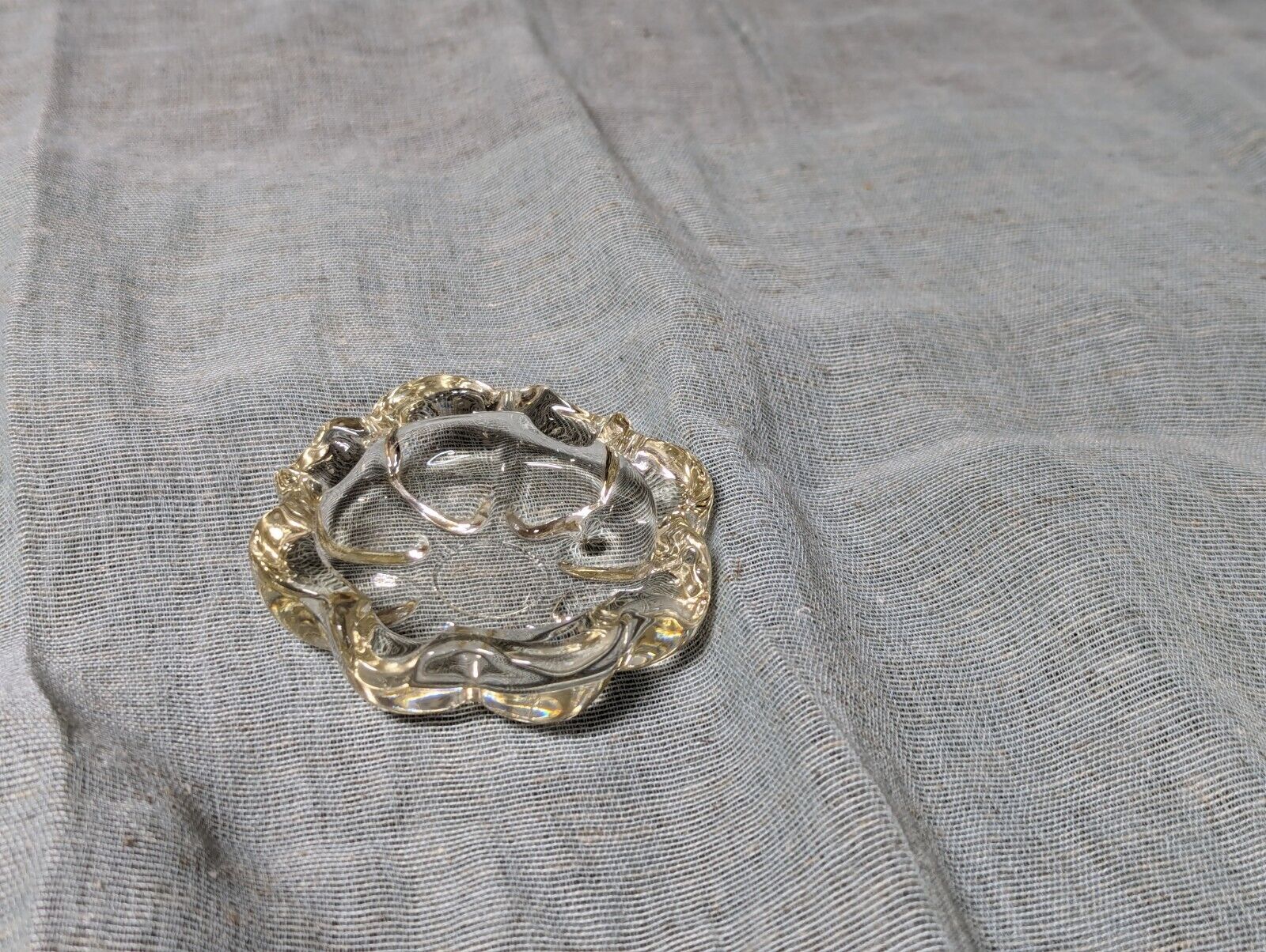 Vintage Small Glass Ashtray Flower 