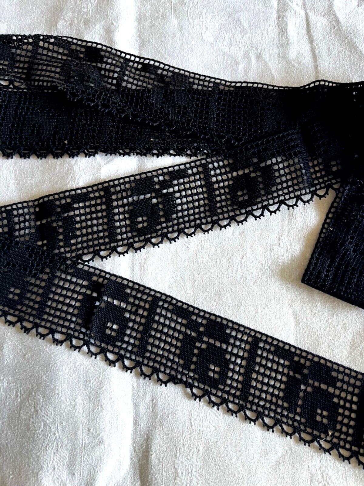 Antique Black Cotton Lace - \