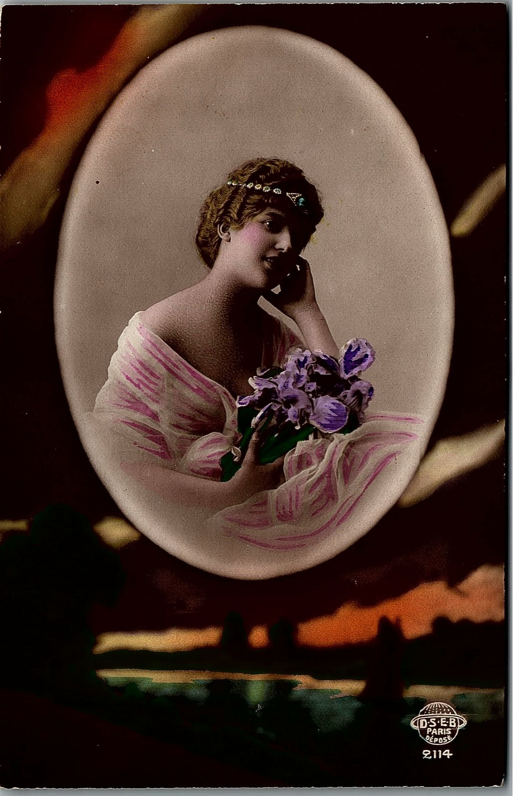c1900 BEAUTIFUL LADY WITH IRIS D.S.E.B. PARIS TINTED REAL PHOTO POSTCARD  17-46