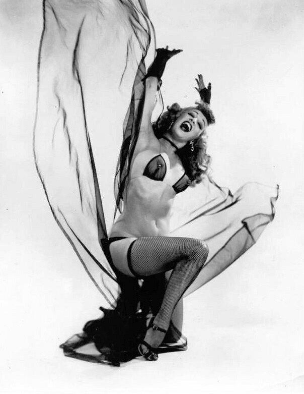 Vintage Photo 8.5x11   #24898 Lovely Burlesque Stripper Winnie Garnett