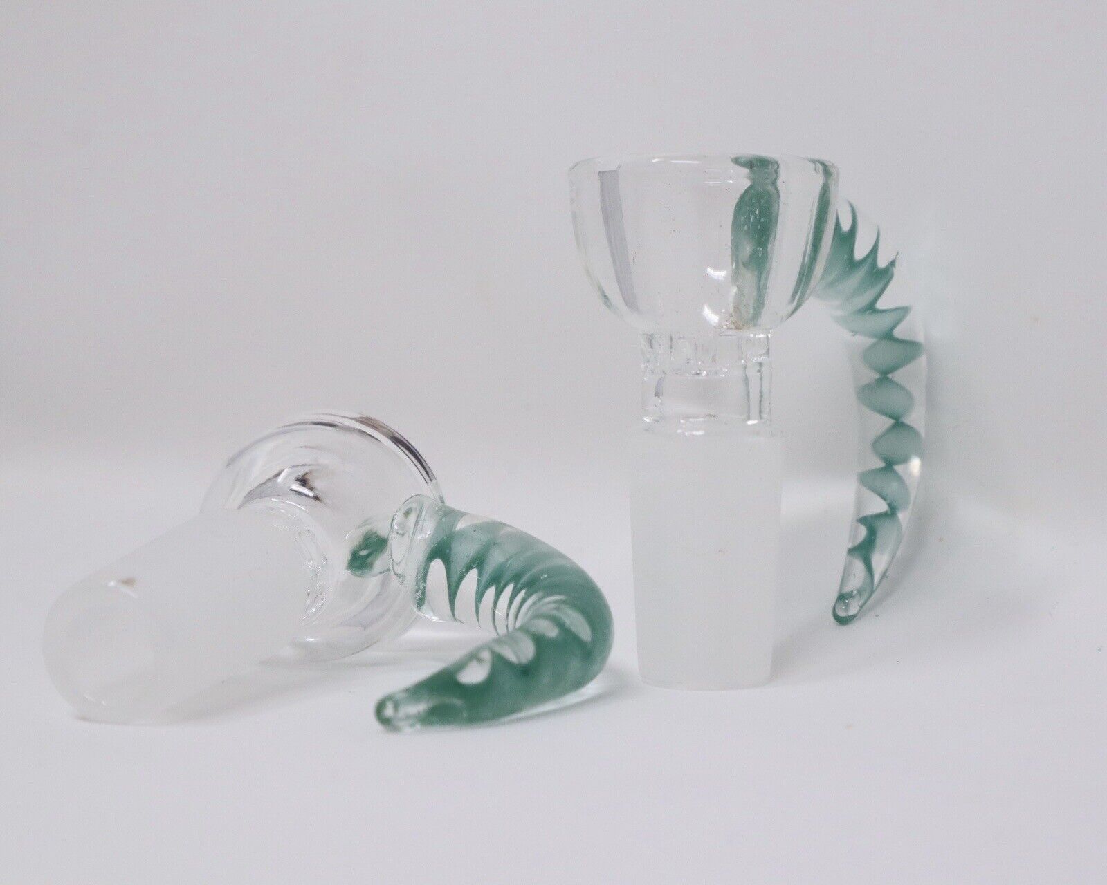 14mm Teal Colored Glass Honeycomb Horn Bowl Piece