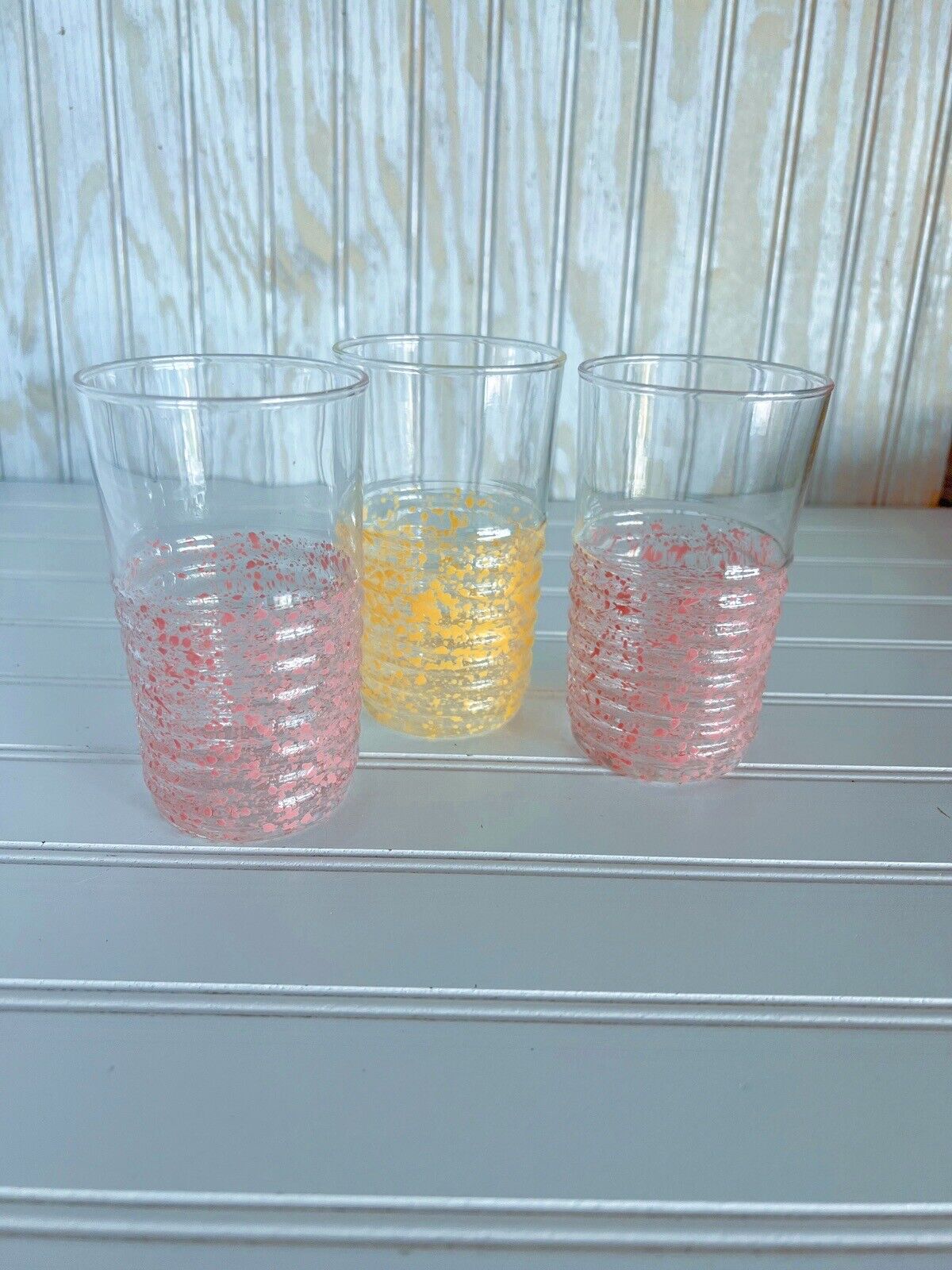 Vintage Mid Century Ribbed Pink Yellow Speckled Confetti Cocktail Glasses 3pc