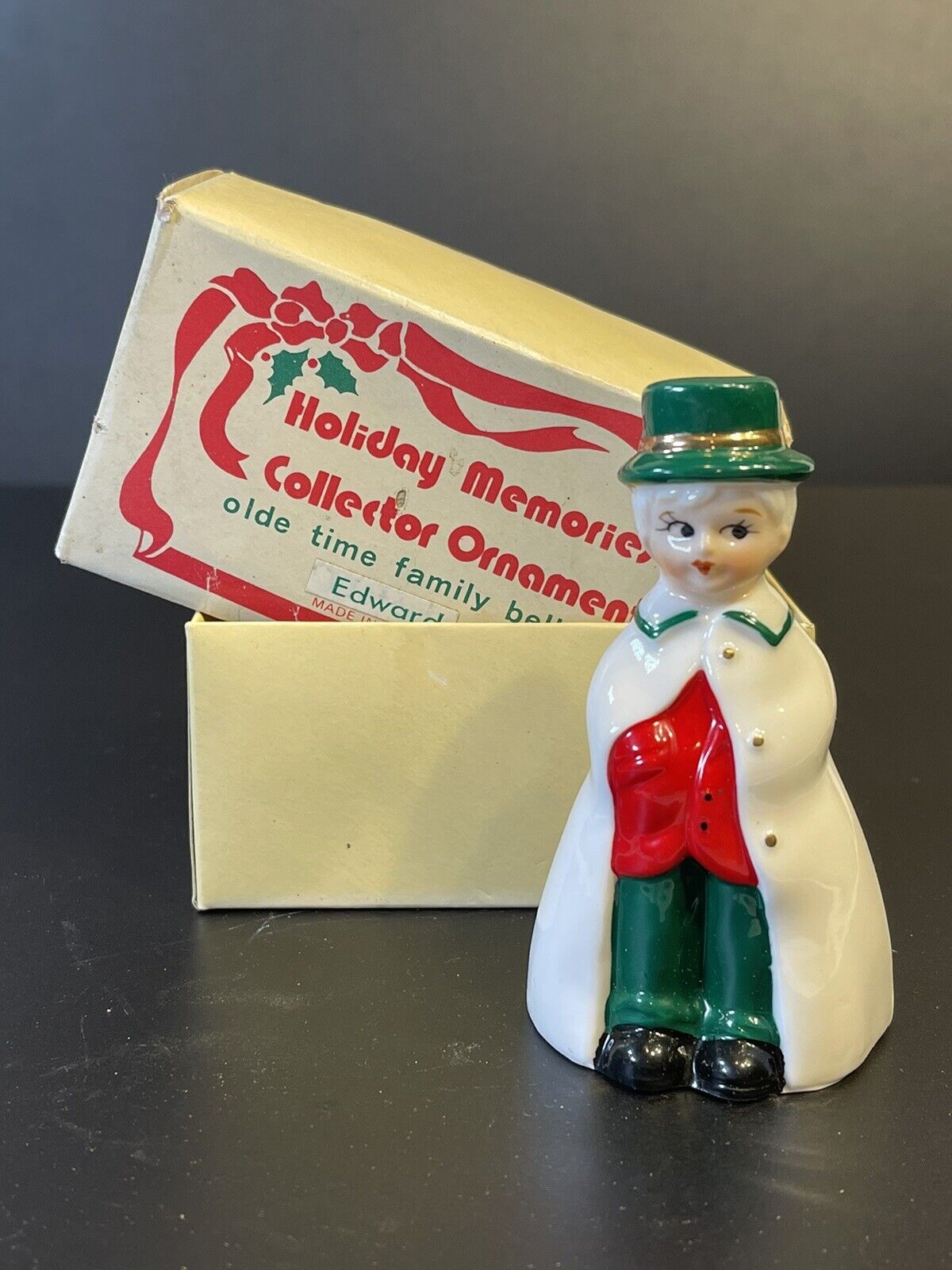 Vintage Holiday Memories Collector Ornament Olde Time Family Bells Edward NIB
