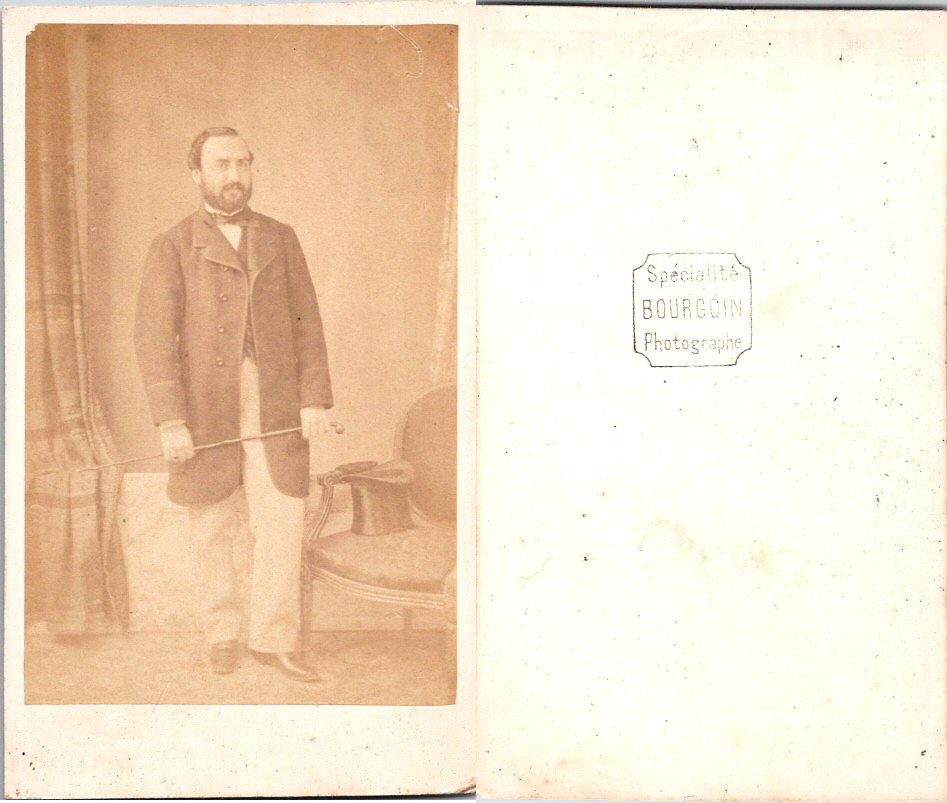 Bourgoin CDV, man posing, circa 1860 vintage CDV albumen business card - 