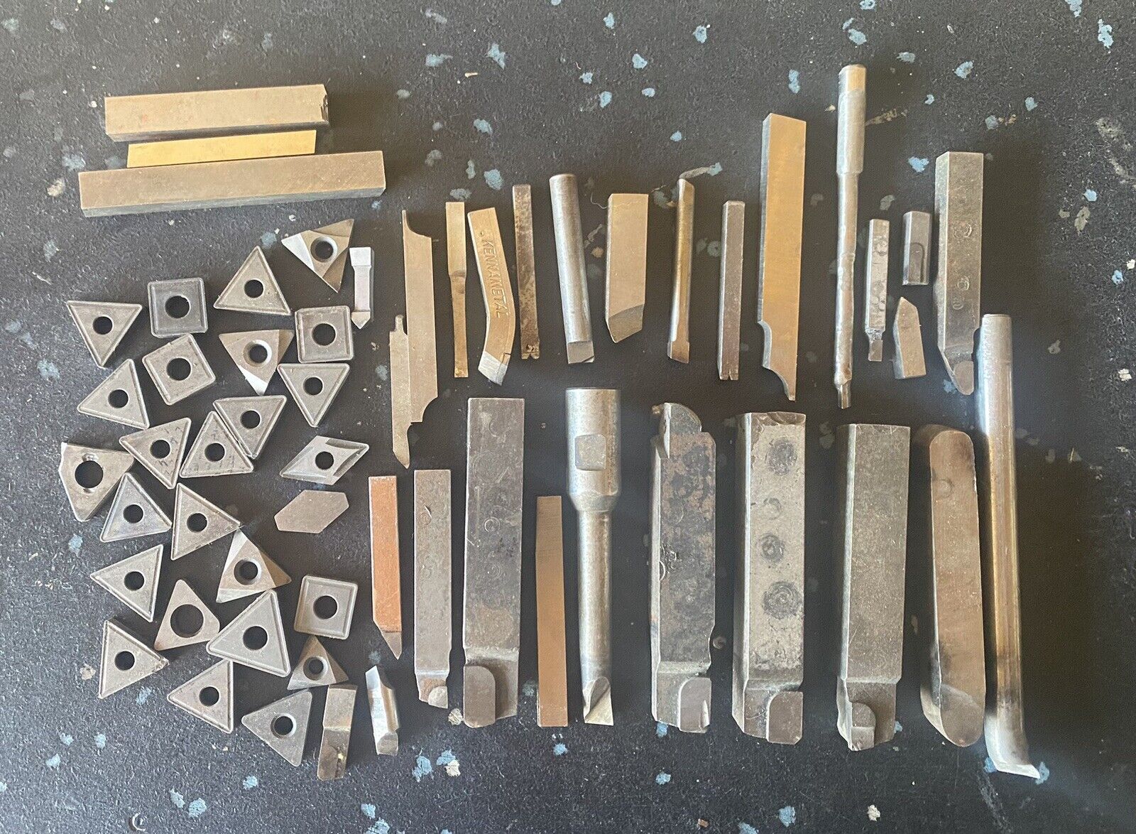 MACHINIST Lot Used LATHE Bits And Inserts Everything Pictured