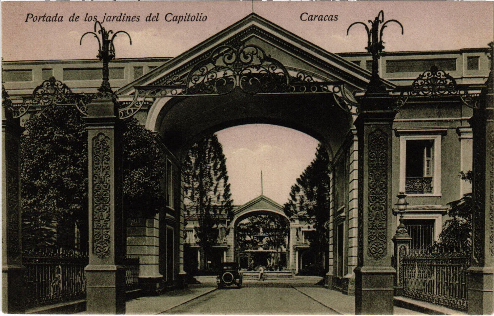 VENEZUELA PC, CARACAS, GARDEN COVER, Vintage Postcard (b45684)