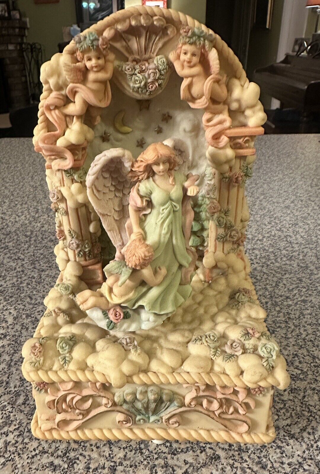 Vintage Angel and Churbs Music Box.  Plays Joy to the World Vintage Vtg Tested