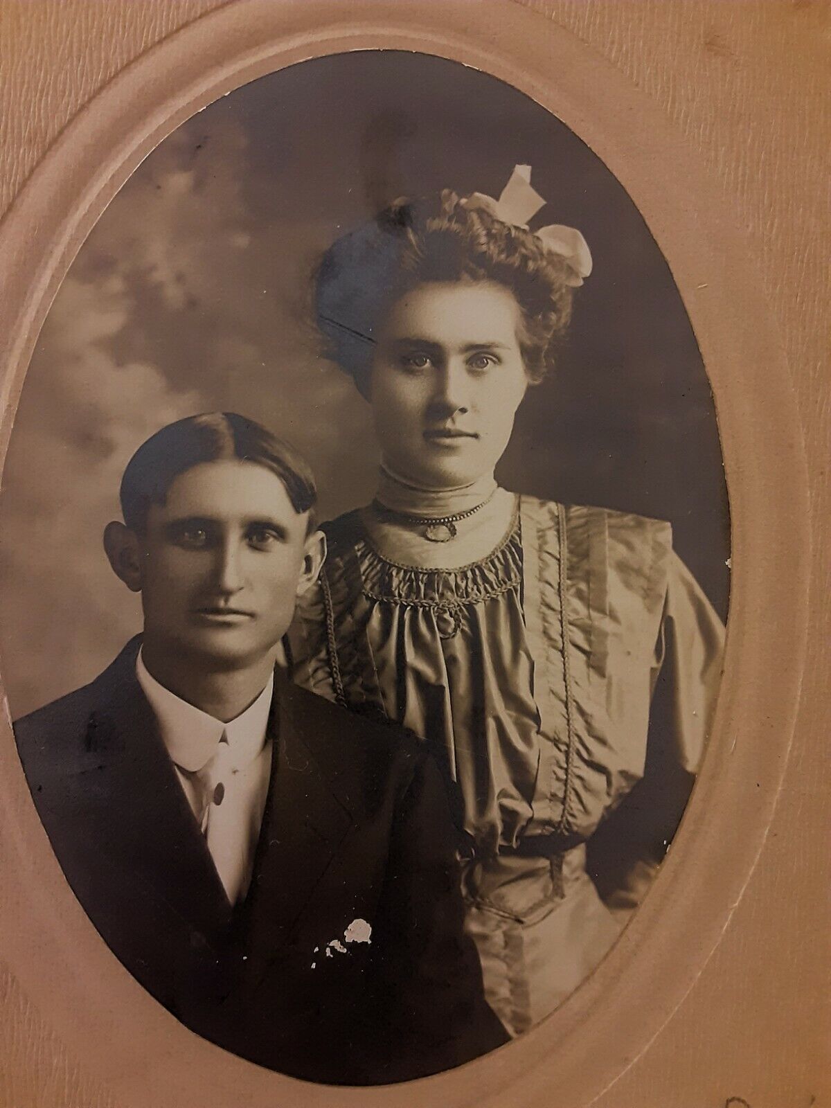 Vintage Old 1905 6x9 Photo Beautiful Woman Dress & Man ROSE & CHRIS WAHL 🌷
