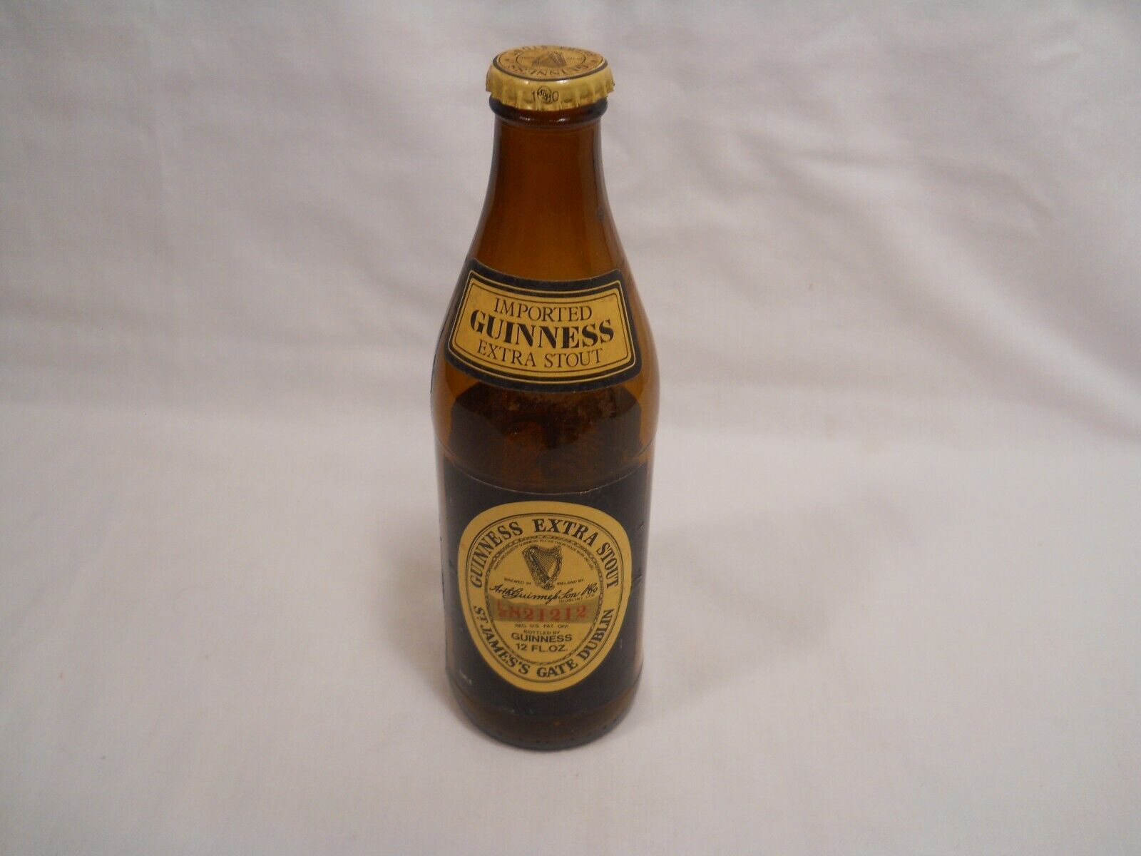 Guinness Extra Stout Beer ~ Glass Bottle w/ Cap & Paper Label ~ Vtg Brew Import