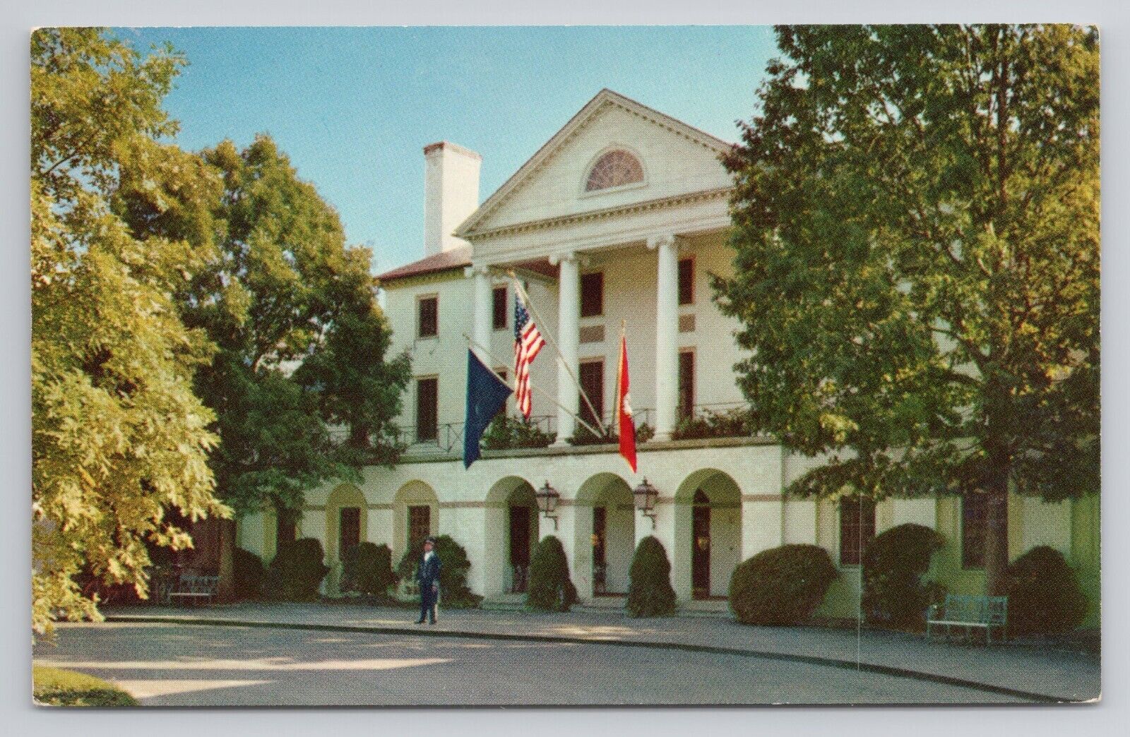 Williamsburg Inn, Williamsburg, Virginia Chrome Postcard 1323