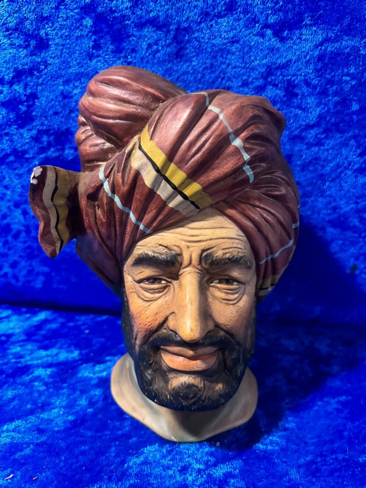 Vintage Royal Crown Sultan Sheik Head Bust #55/860 7.5 x 5.5 x 5\