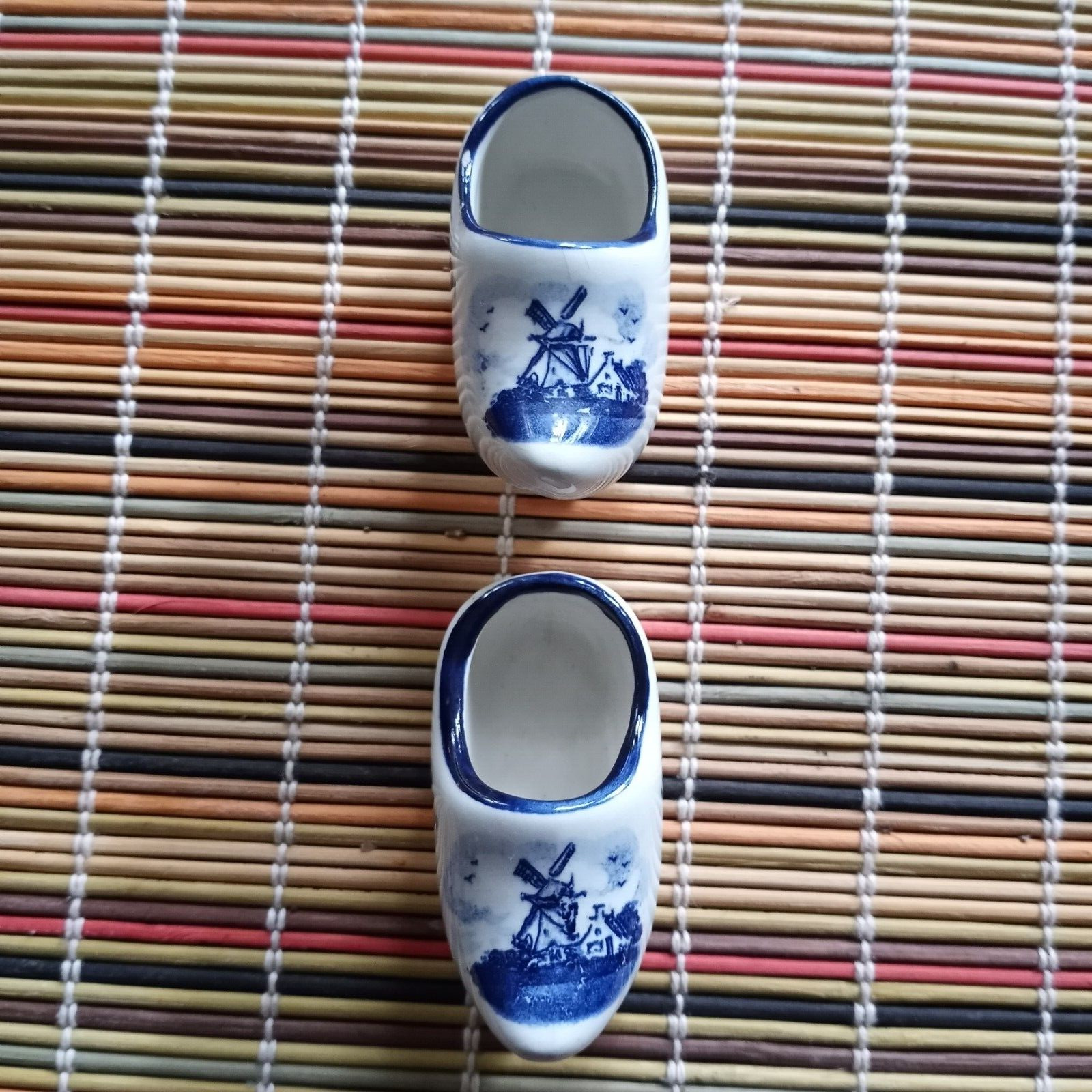 2 Vintage Delft Blue Mini Porcelain Dutch Holland Shoes Windmill 2.5\