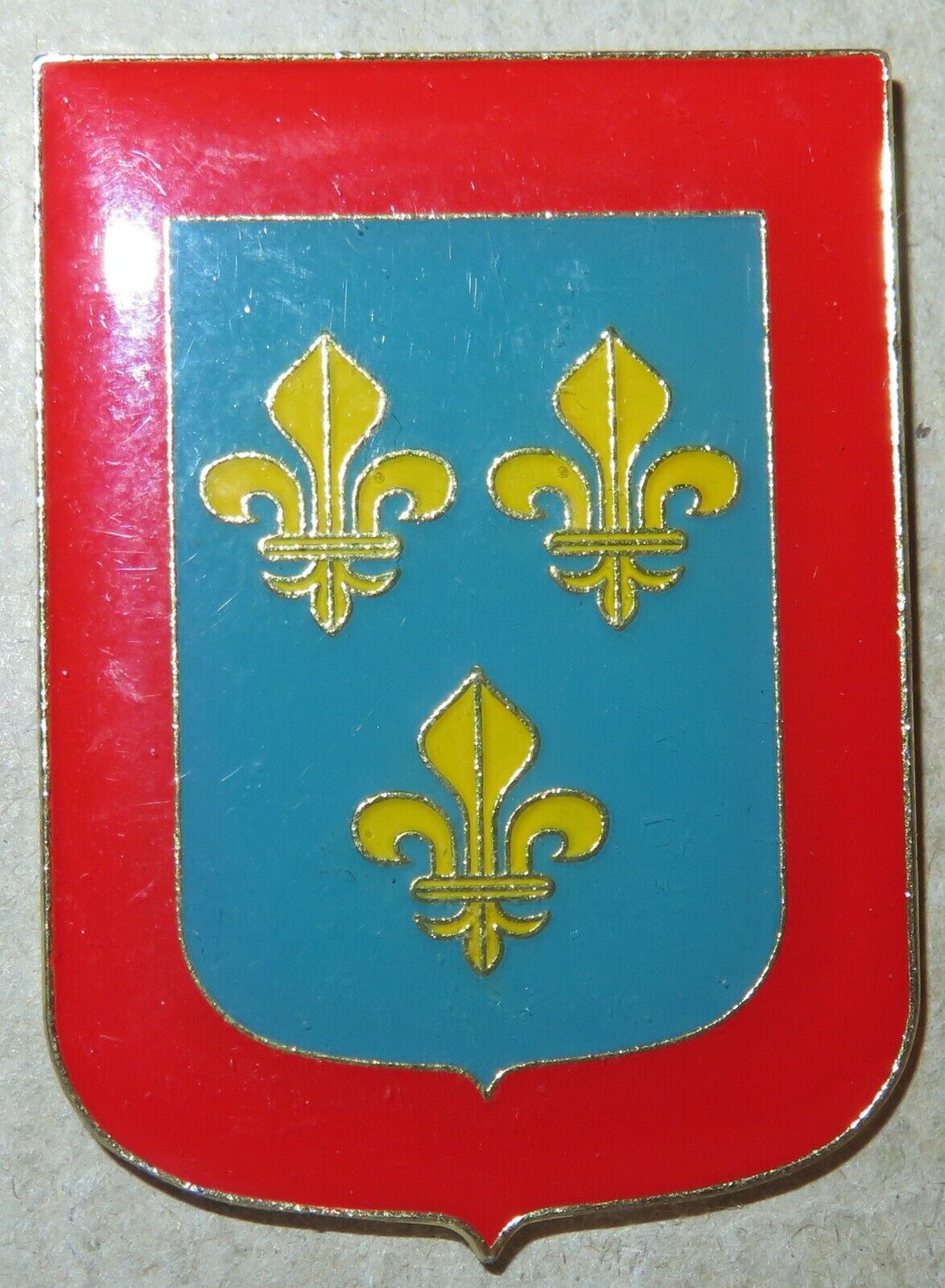 EDITIONS ATLAS PIN'S COATS OF ARMS OF THE REGIONS OF FRANCE METAL DORE 50 models to choose from