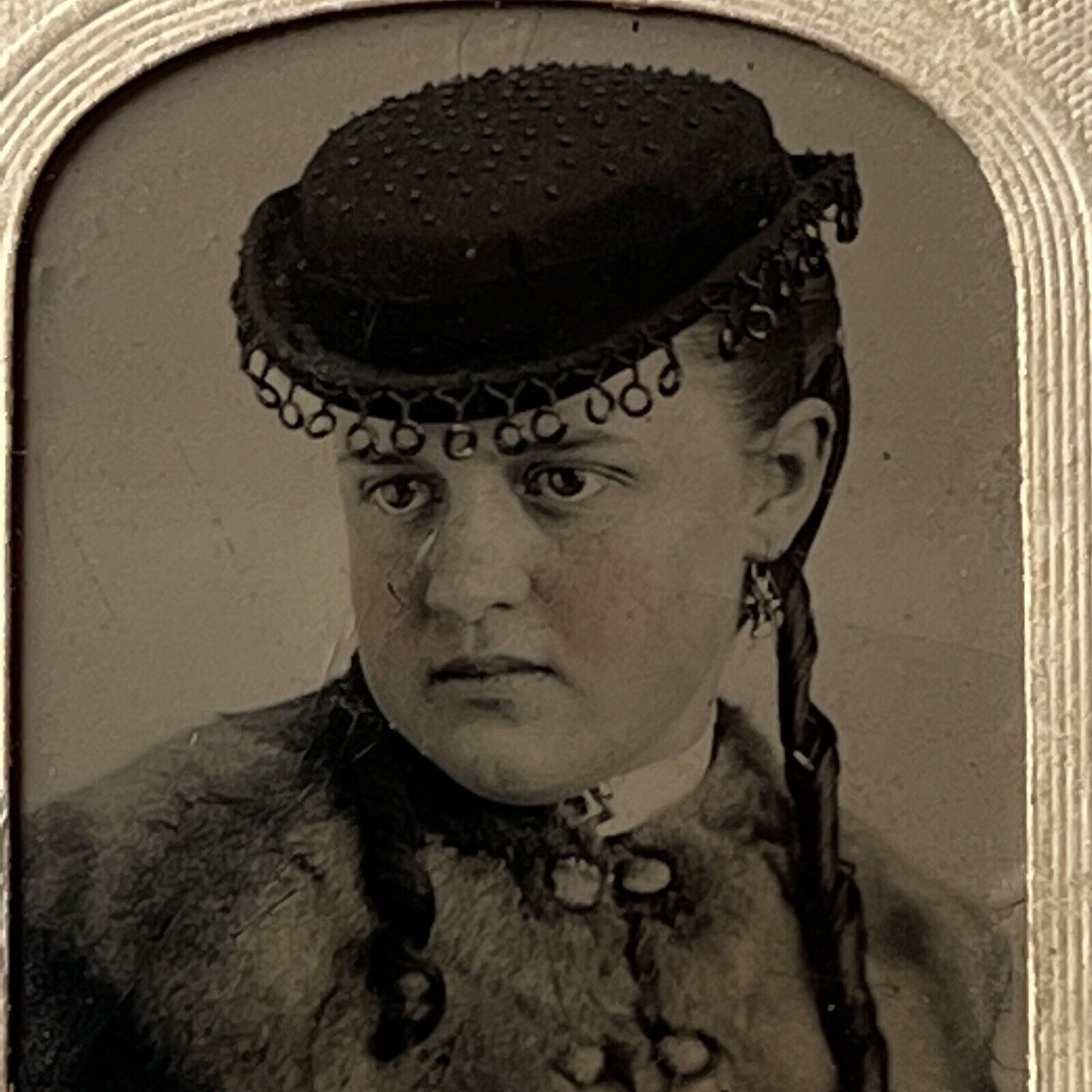 Antique Tintype Photograph Beautiful Affluent Young Woman Great Hat Boston NY