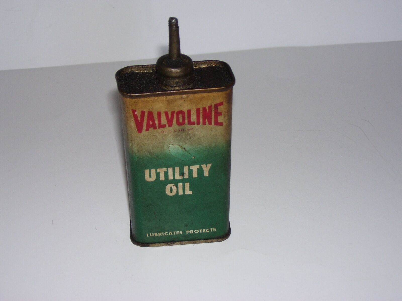Vintage Antique VALVOLINE Utility Oil Advertising 4 fl oz Can