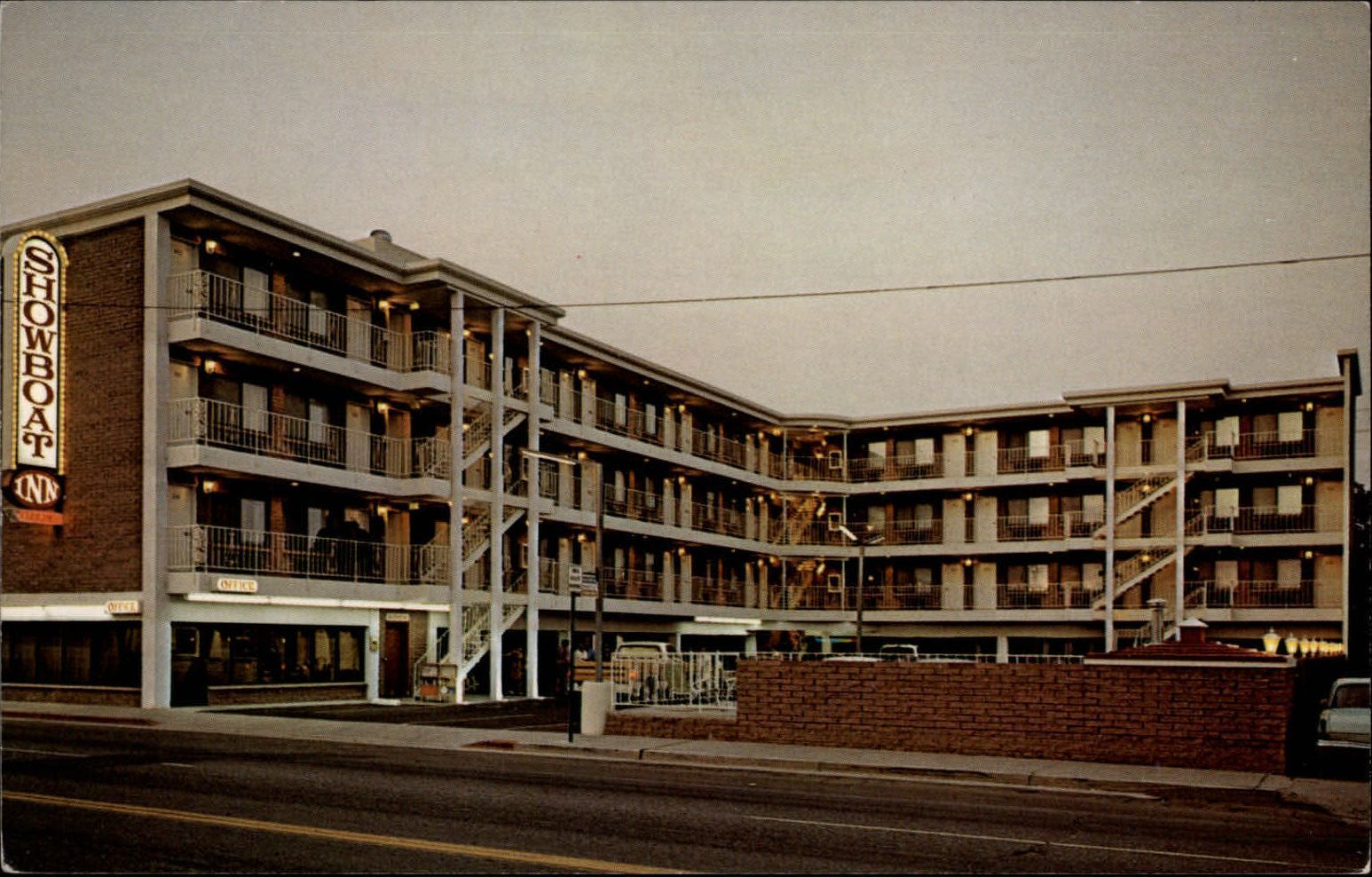 Showboat Inn Reno Nevada downtown ~ pickup truck ~ 1960s vintage postcard