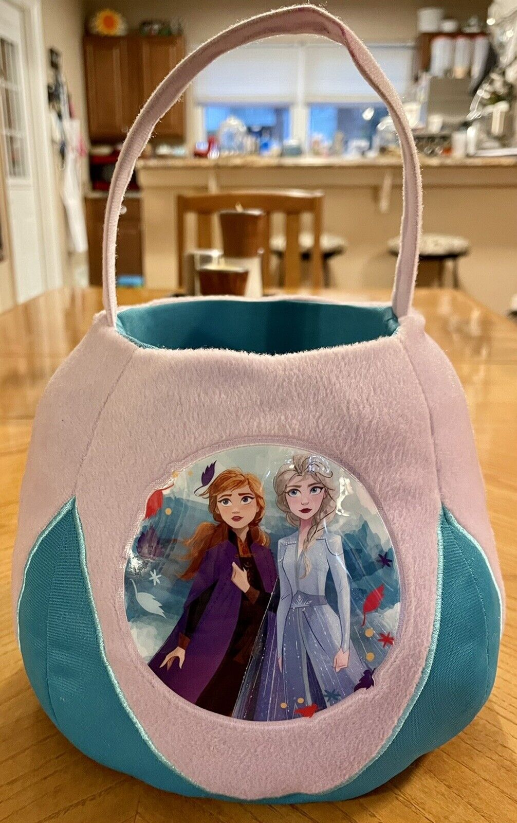 Disney\'s Frozen ELSA & ANNA Princess Plush Easter Egg Basket Treat Bucket C1