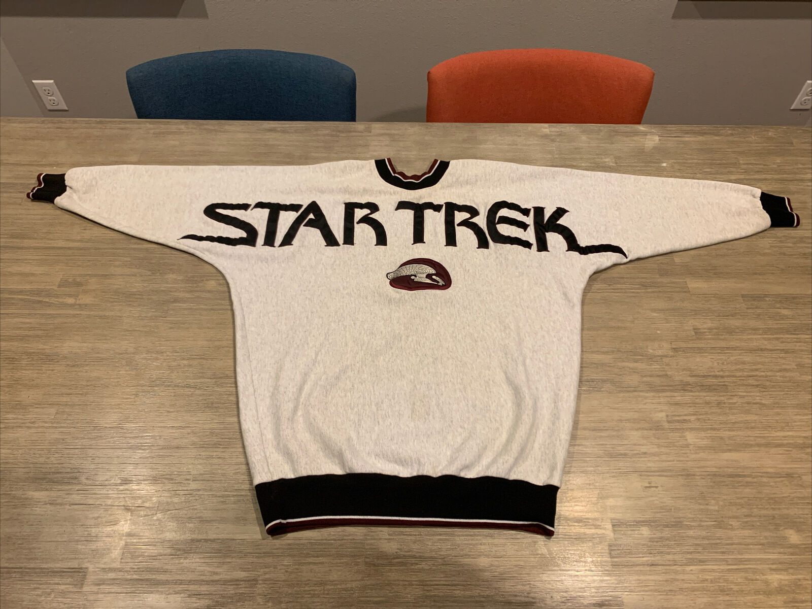 Rare Vintage Star Trek the Experience Las Vegas Hilton Enterprise Sweatshirt XL