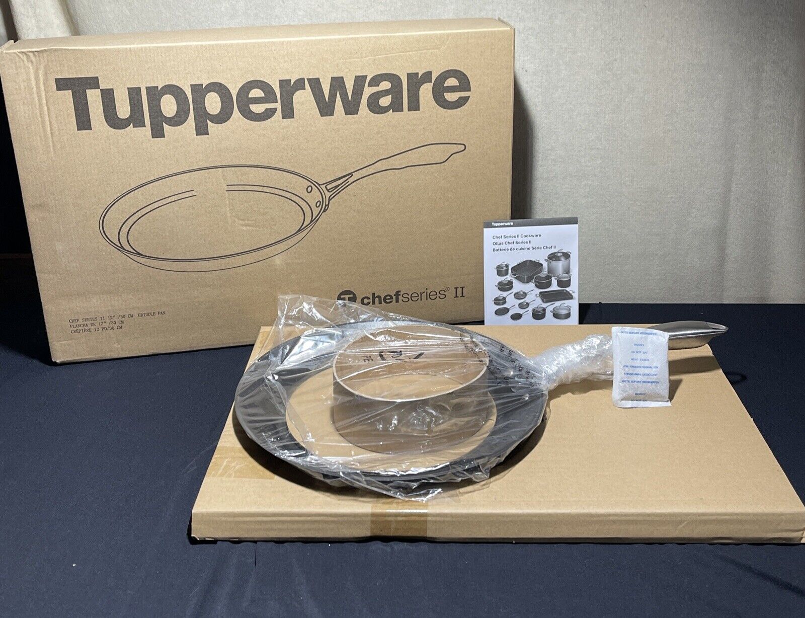 Tupperware Chef series II  12”/30 CM GRIDDLE PAN