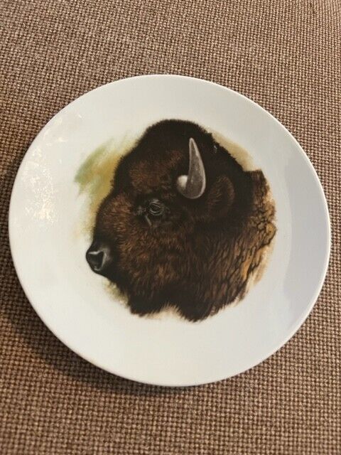 Porcelain Bison Plate Hoffritz Bavaria Germany 7.5 Dia Wildlife Collection