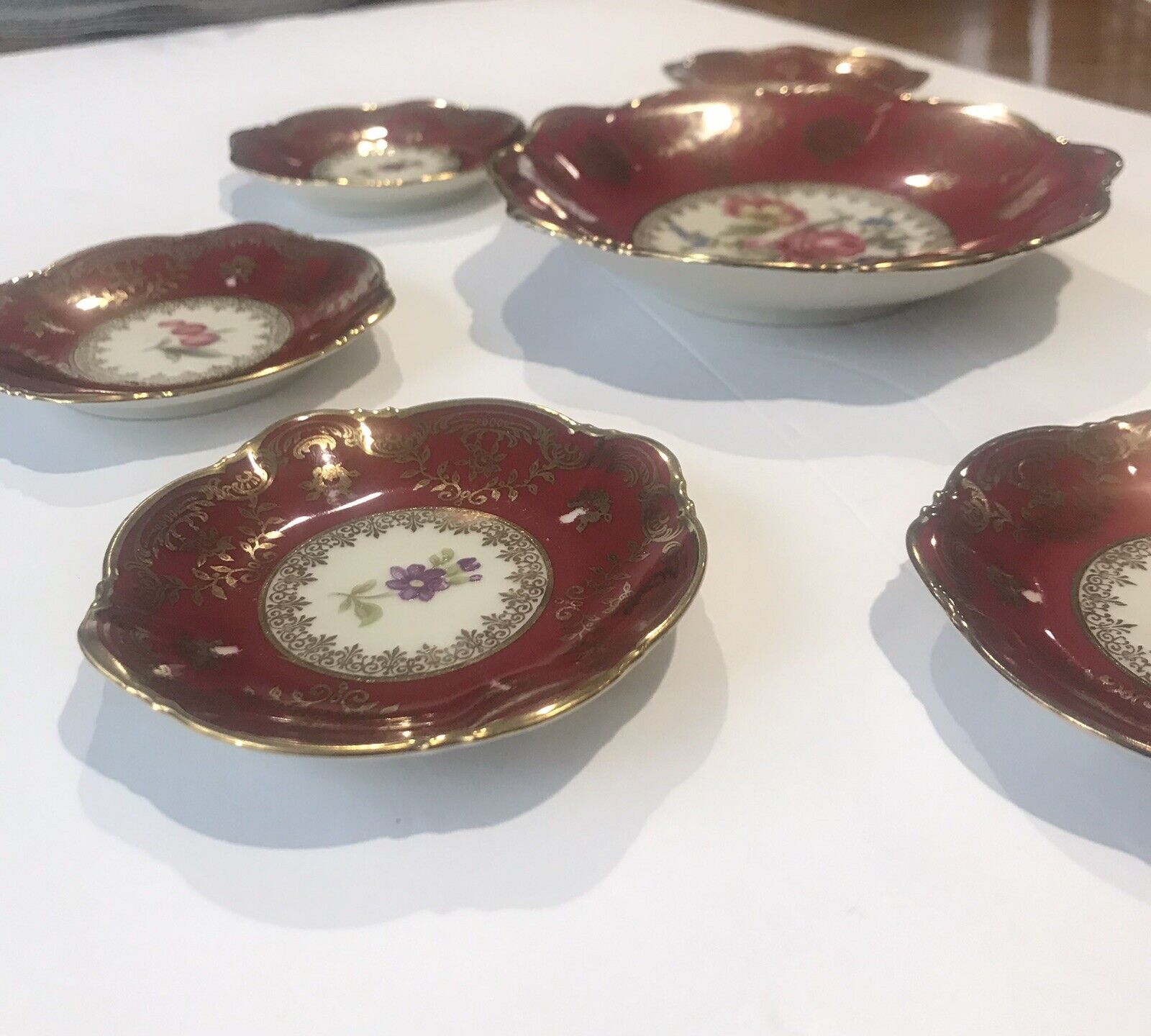 VINTAGE ANTIQUE ZEH SCHERZER Bavarian Porcelain Nut Bowl w Six Serving Plates