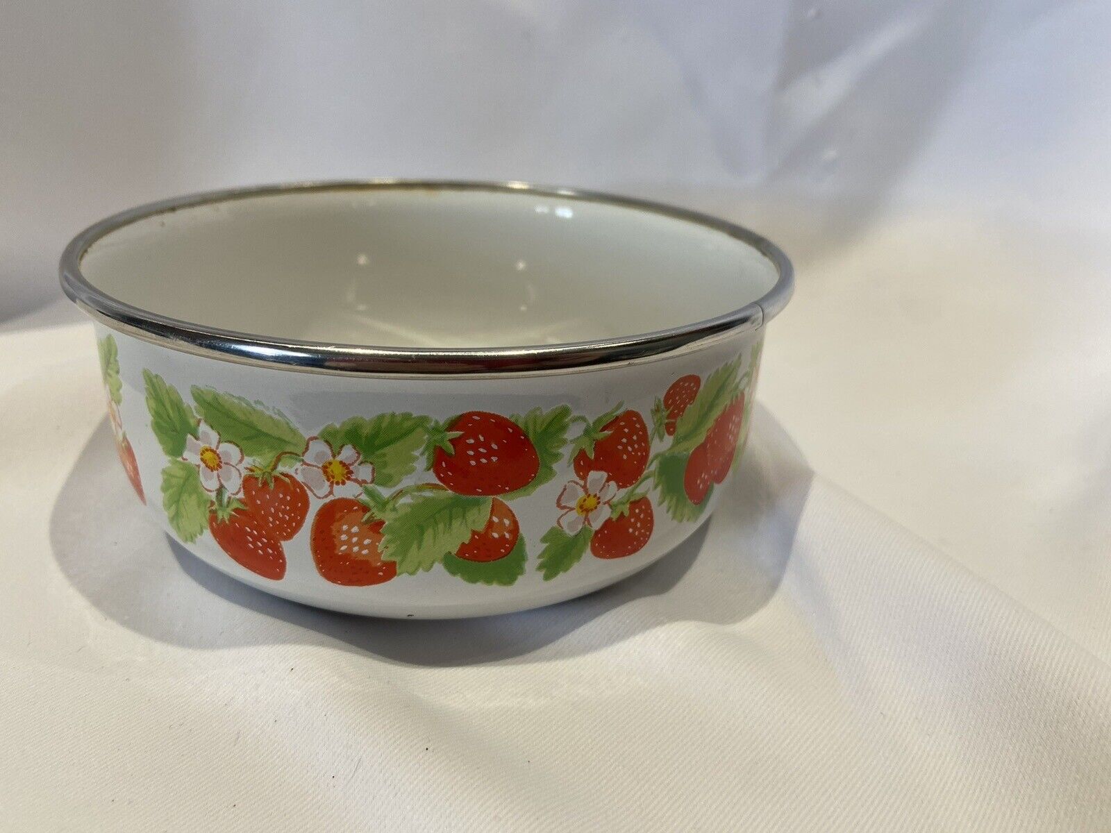 Vintage Enamel Metal Mixing Bowl Kobe Kitchen Strawberry Made In Japan