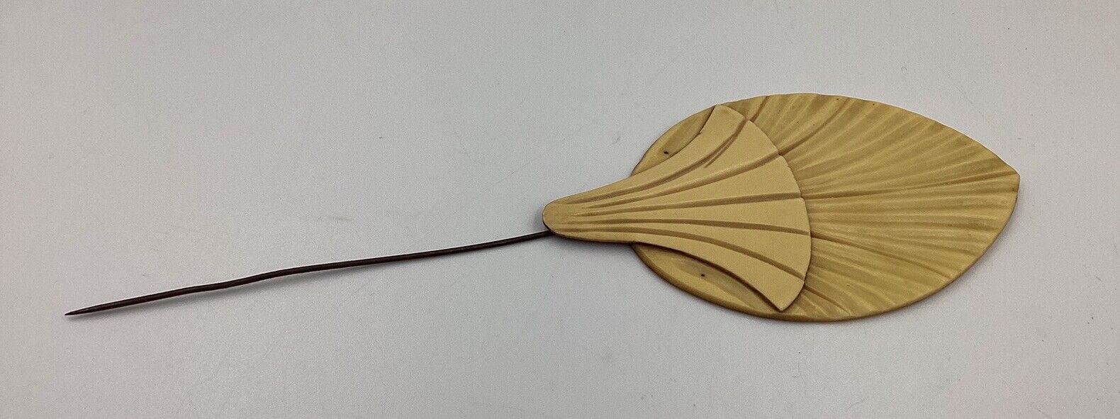 Antique Victorian Large Carved Feather / Leaf Design Celluloid 8.1/2 “Long
