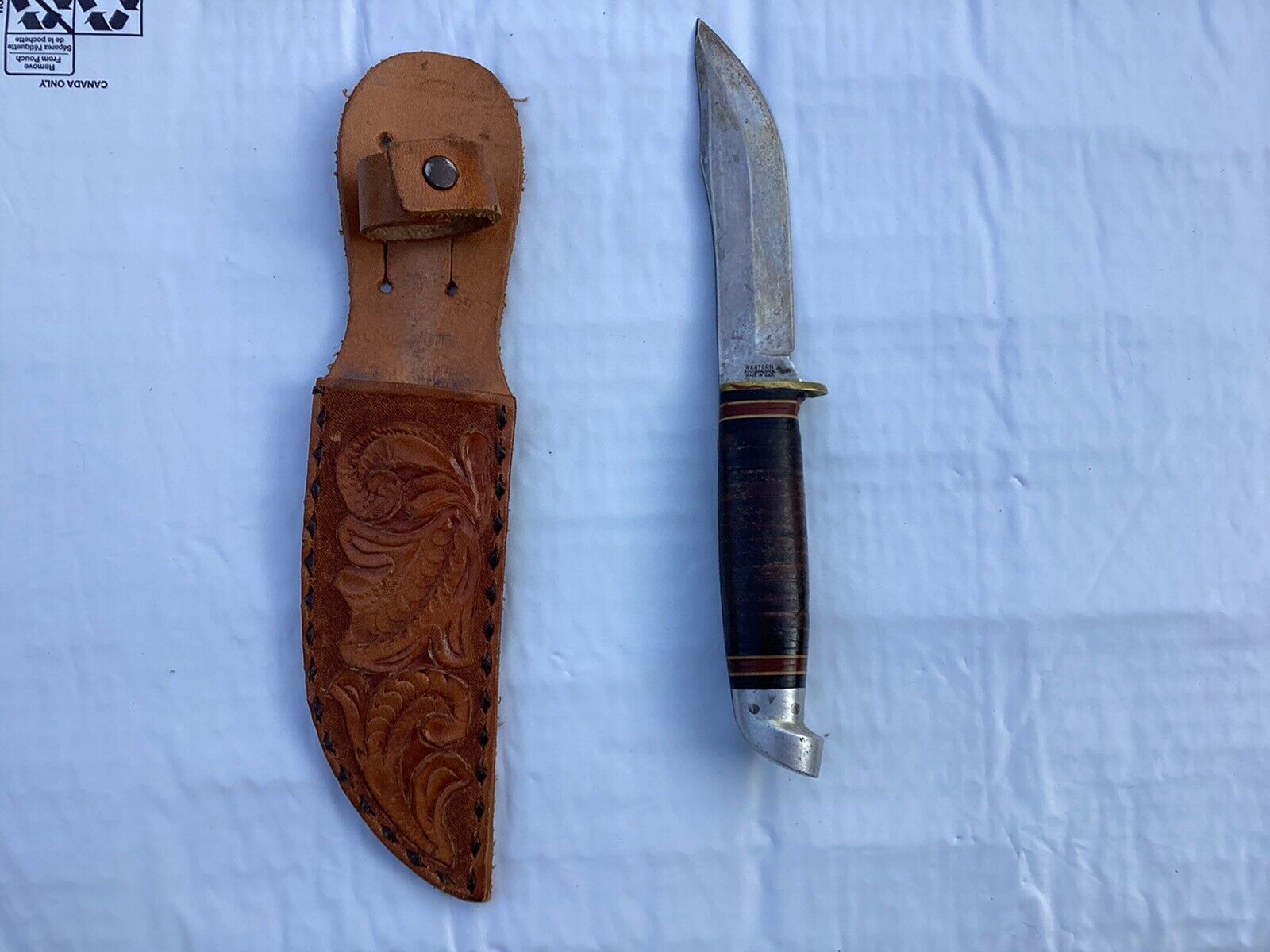 VINTAGE 1960`s (Official Boy Scouts) Fixed  Bladed  Knife  Western USA