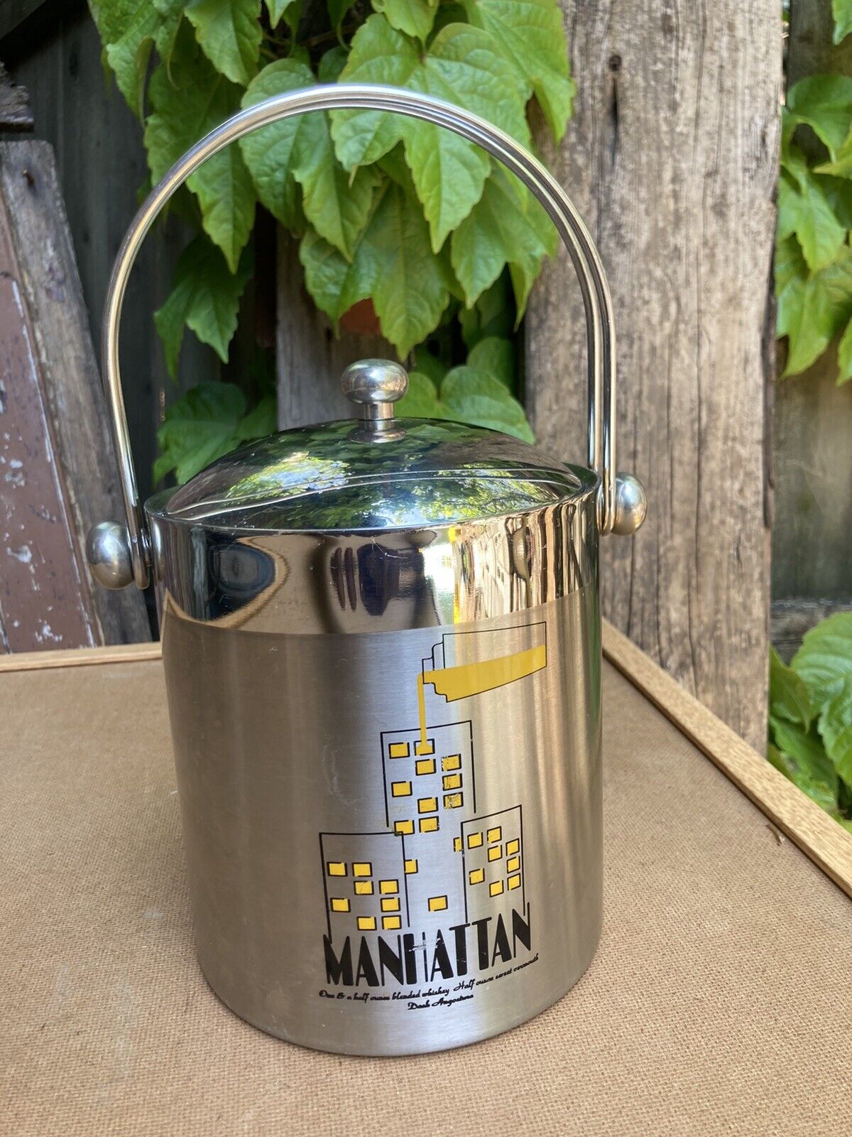 Manhattan Skyline Ice  Bucket BarWare Stainless Steel Round With Lid 10x7” Bar
