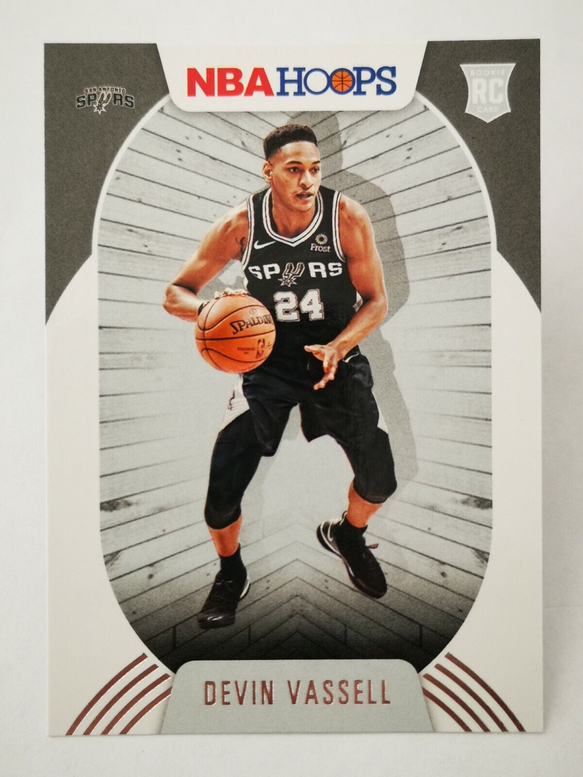 2020-21 Panini Hoops Card N22 NBA Rookie RC #209 San Antonio Spurs Devin Vassell