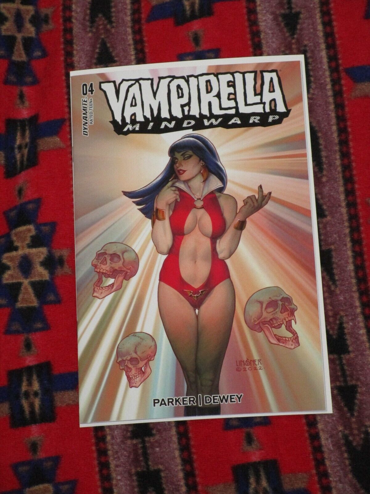 Vampirella: Mindwarp #4 (Cover A by Joseph Michael Linsner) From 2022