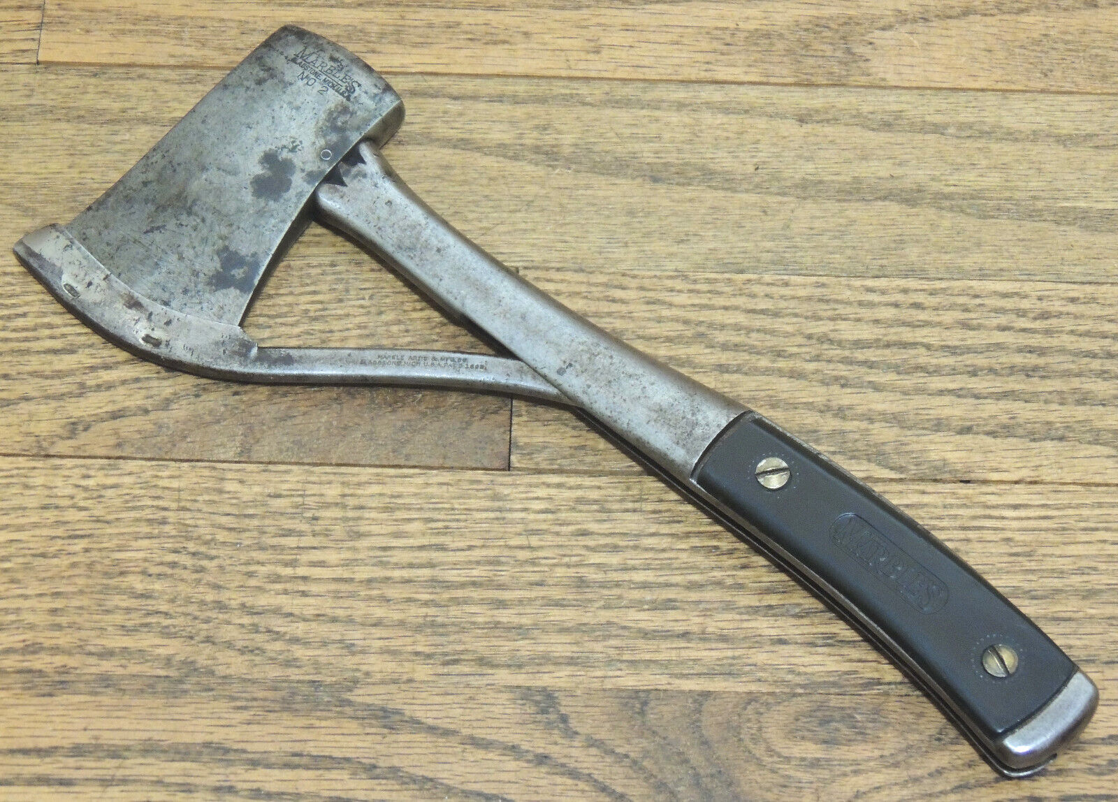 1898 MARBLE\'S GLADSTONE MI No. 2 SAFETY AXE w/GUARD-ANTIQUE HAND TOOL