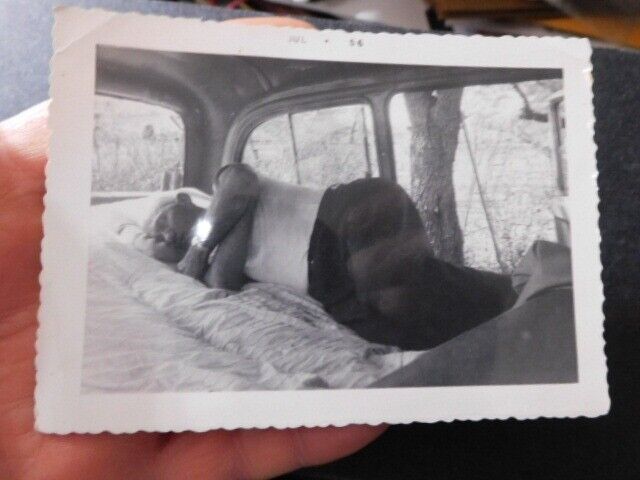 VINT SNAPSHOT PHOTO, SLEEPING MAN HAS BED SET UP  IN HIS CAR