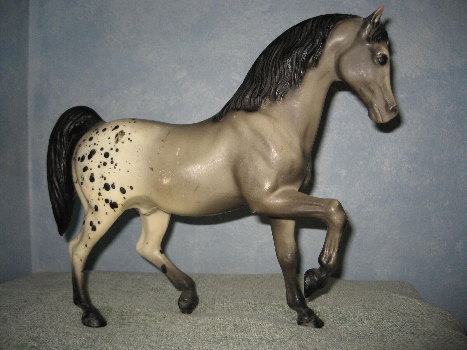 Vintage 1960-1968 Breyer #37 Fleck Arabian Stallion Horse Matte Grey