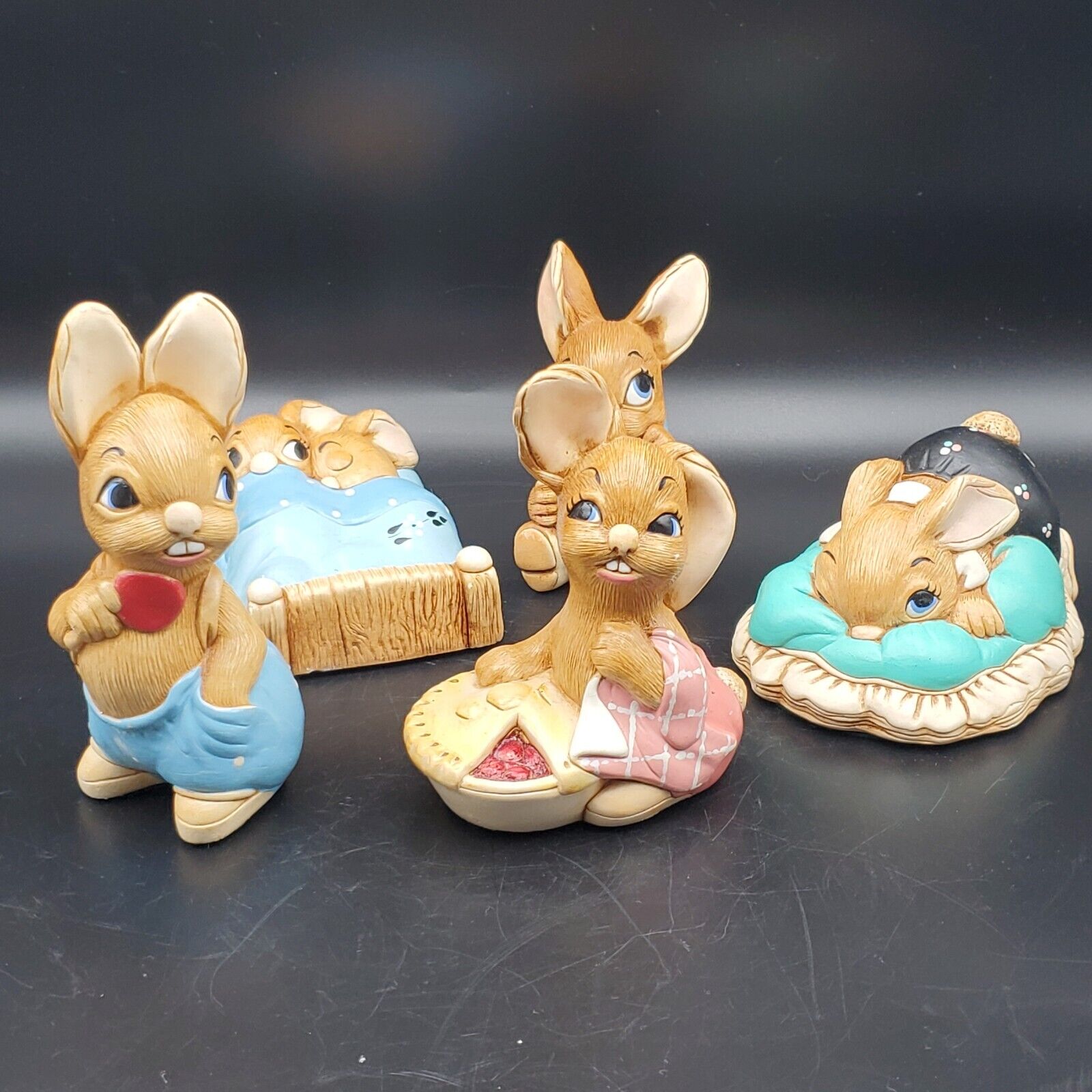 Vtg Ser Of 5 Pendelfin Bunny Rabbit Figurines Hand Painted Stoneware England 