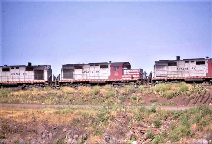 Apache 800 @ McNARY, ARIZONA_oct 1969_ORIGINAL TRAIN SLIDE