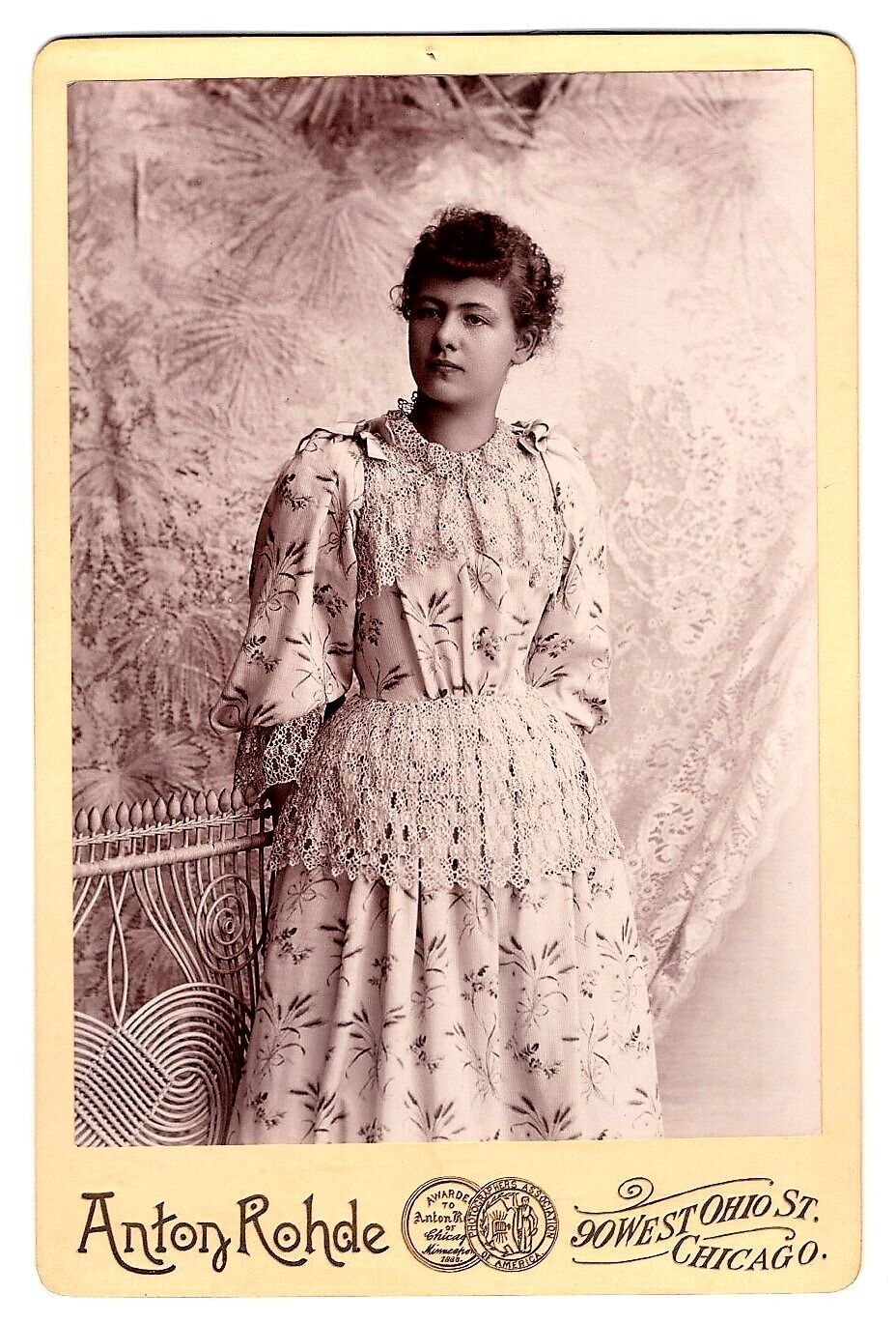FIFTEEN YEAR OLD DAGMAR WEARING PRETTY DRESS IN CHICAGO, ILLINOIS : CABINET CARD