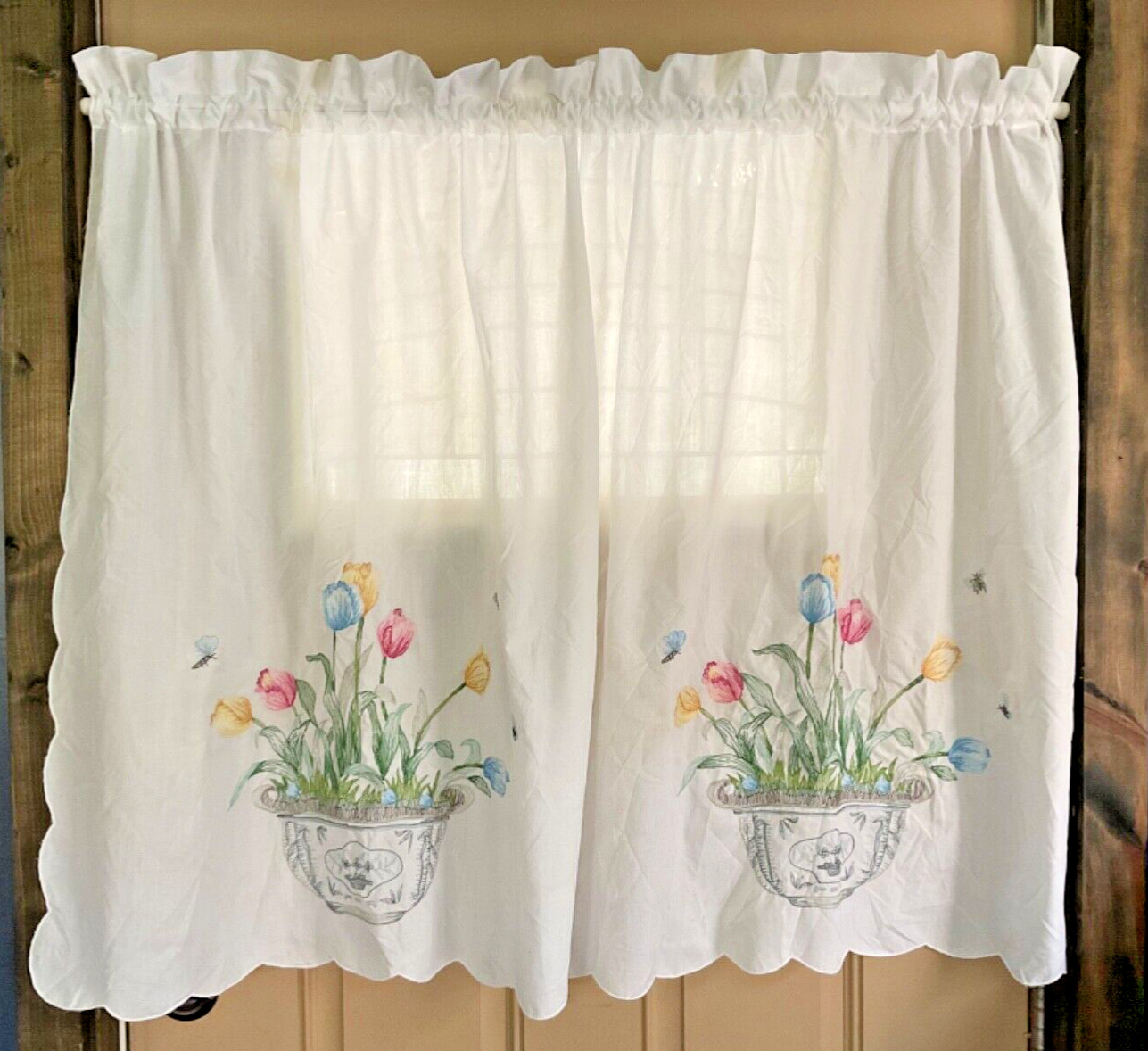 CURTAINS Country Kitchen Cottage Vintage basket tulips butterfly scalloped edges