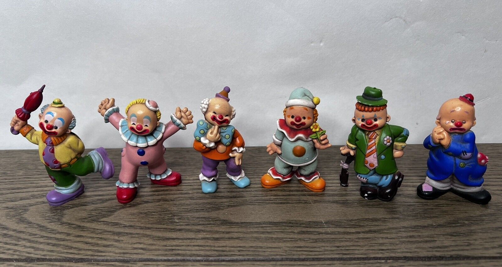 Lot of 6 Vintage 1984 Enesco Miniature Plastic Clown Figures 2.5” (F)