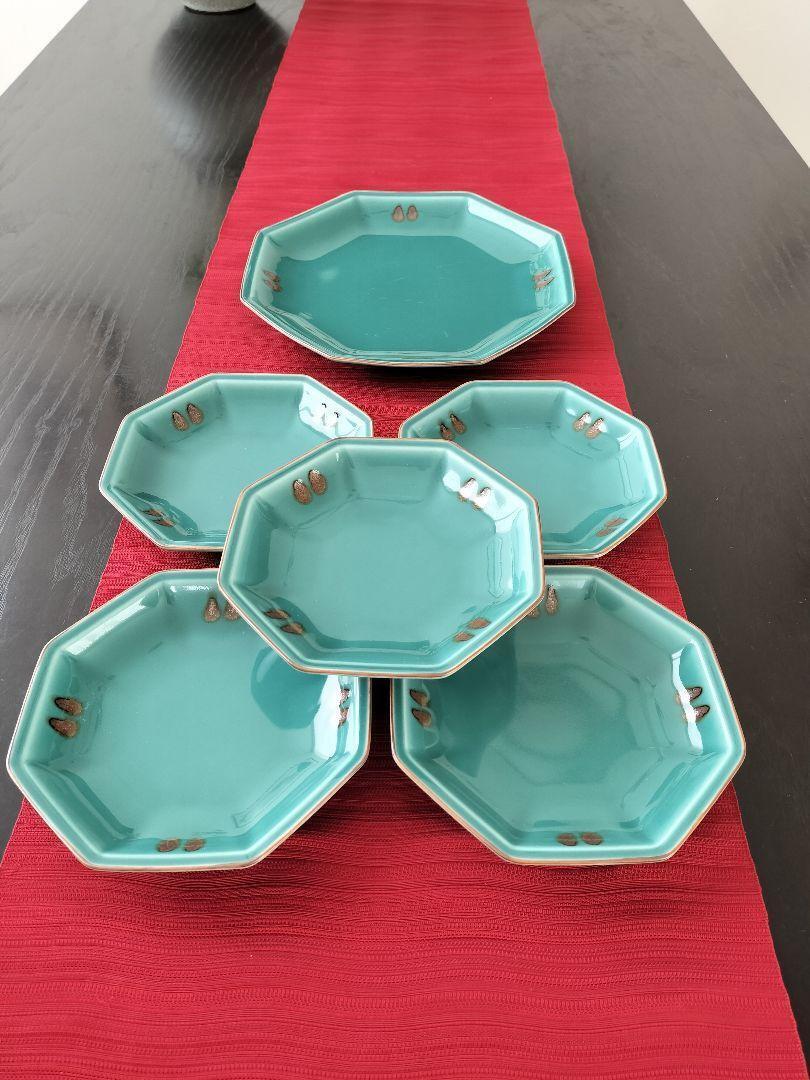 A167 Auspicious Octagonal Plate, Hakusan Pottery, 1 Large 5 Small Plates Set