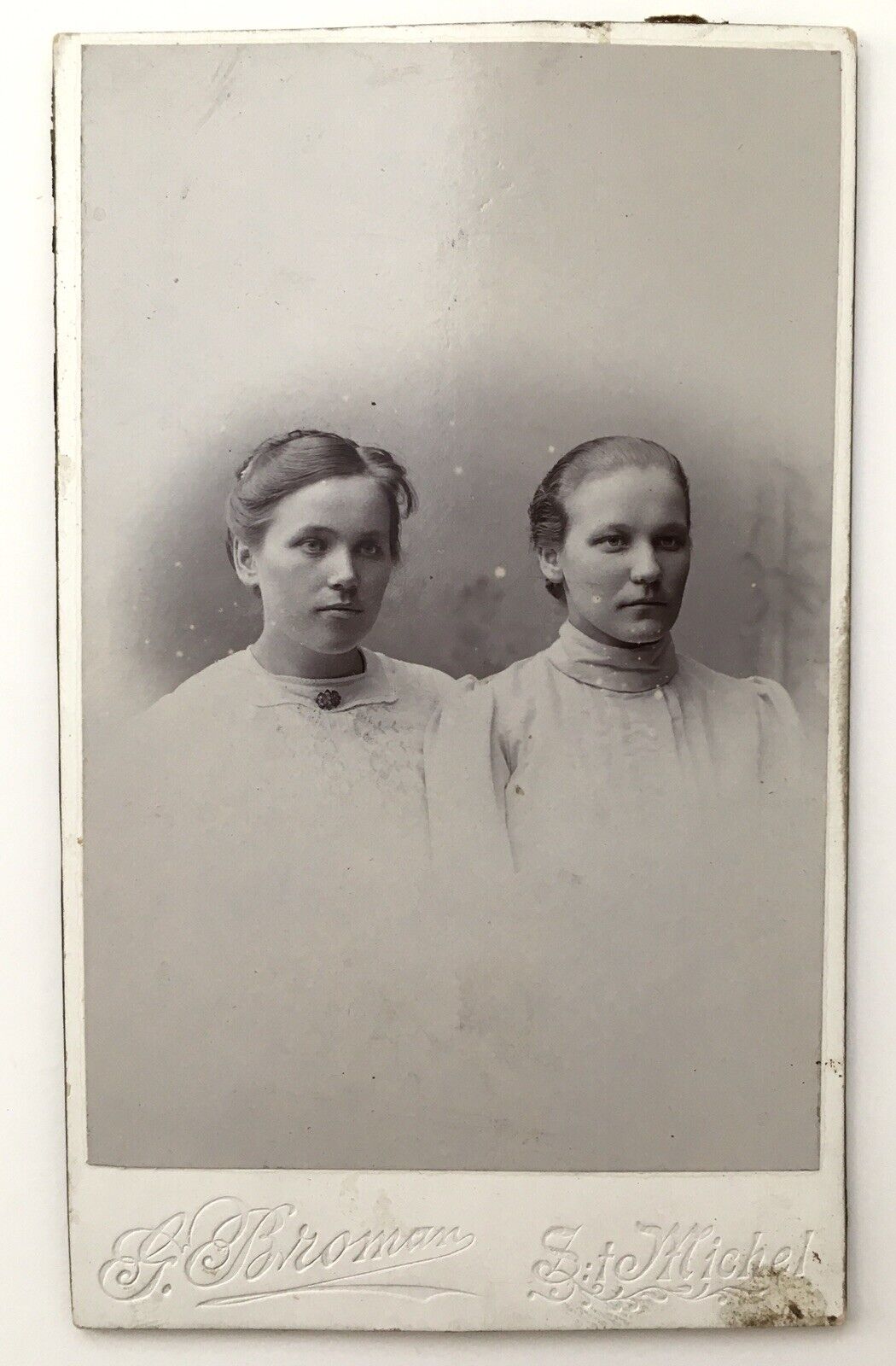 Antique CDV Photograph of 2 Young Ladies ID\'d Sophie Aho & Selma Vierikko