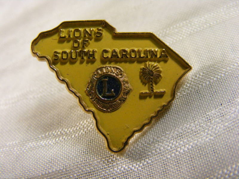Vintage 1960\'s Lions Club South Carolina Pin Pinback