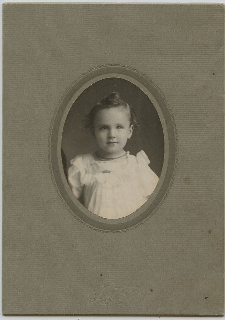 Antique Photo - Cute Little Girl With Necklace 