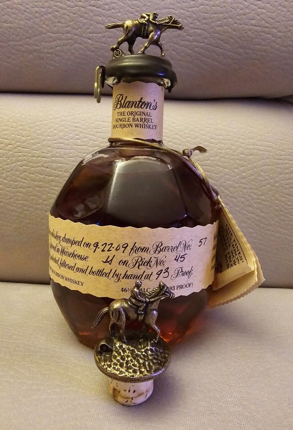 Blanton’s Bourbon Whiskey Cork Bottle Stopper Horse & Jockey Letter ‘B’#2.