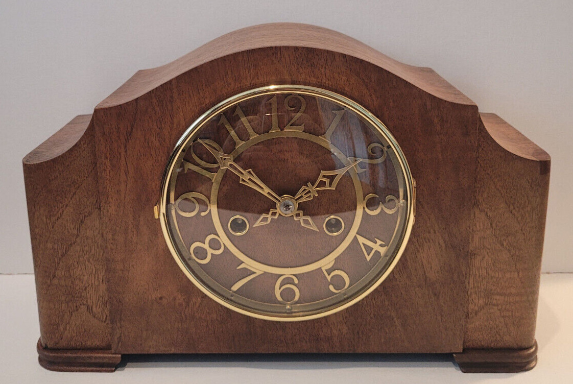Antique Early 20th Century c1930’s English “Enfield” Oak Chiming Mantel Clock