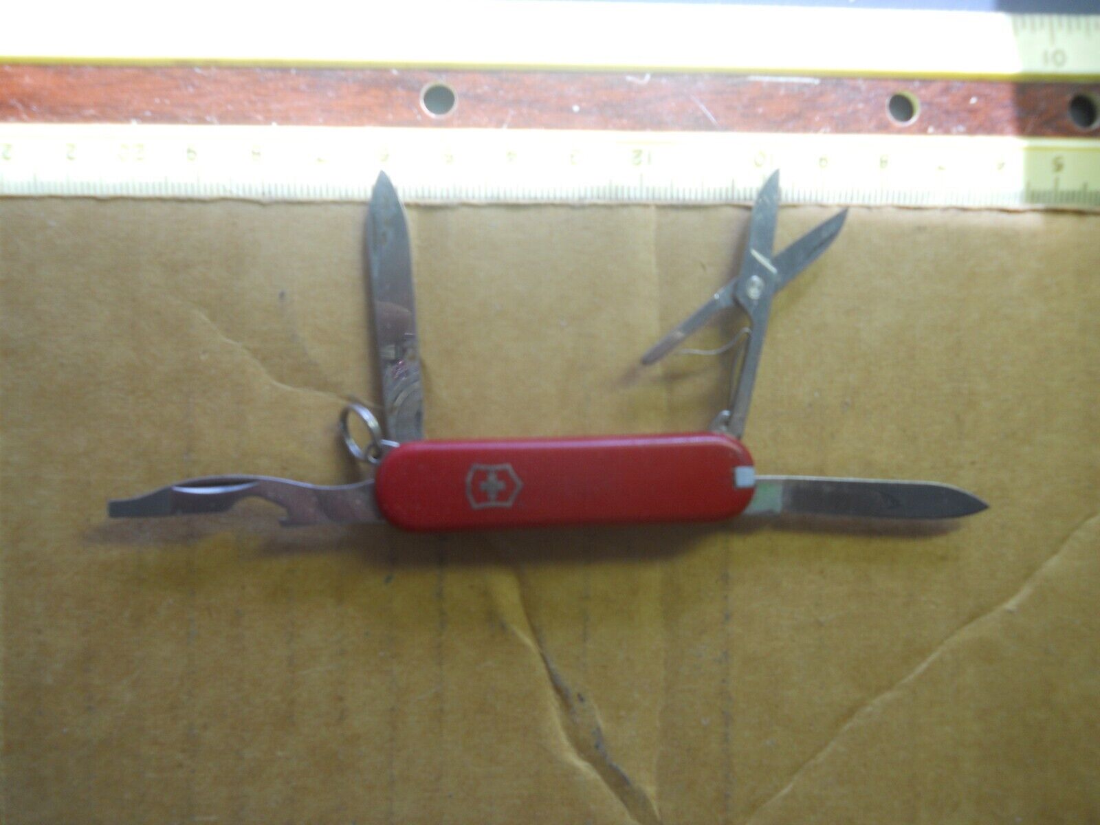 Victorinox Rogue Swiss Army knife in  red   or black