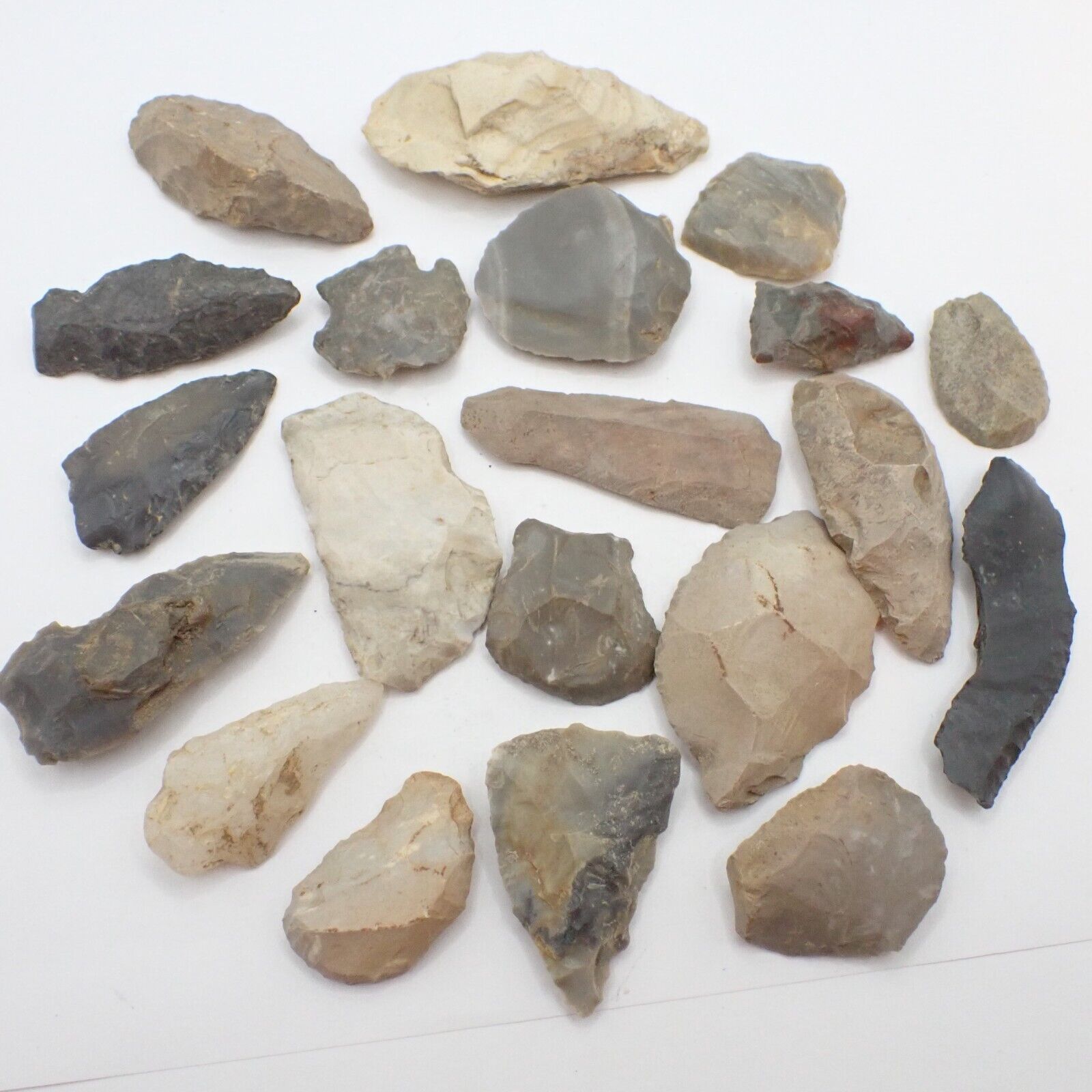 20 pcs LOT mixed ancient flint stone artifacts arrowheads tools old collection